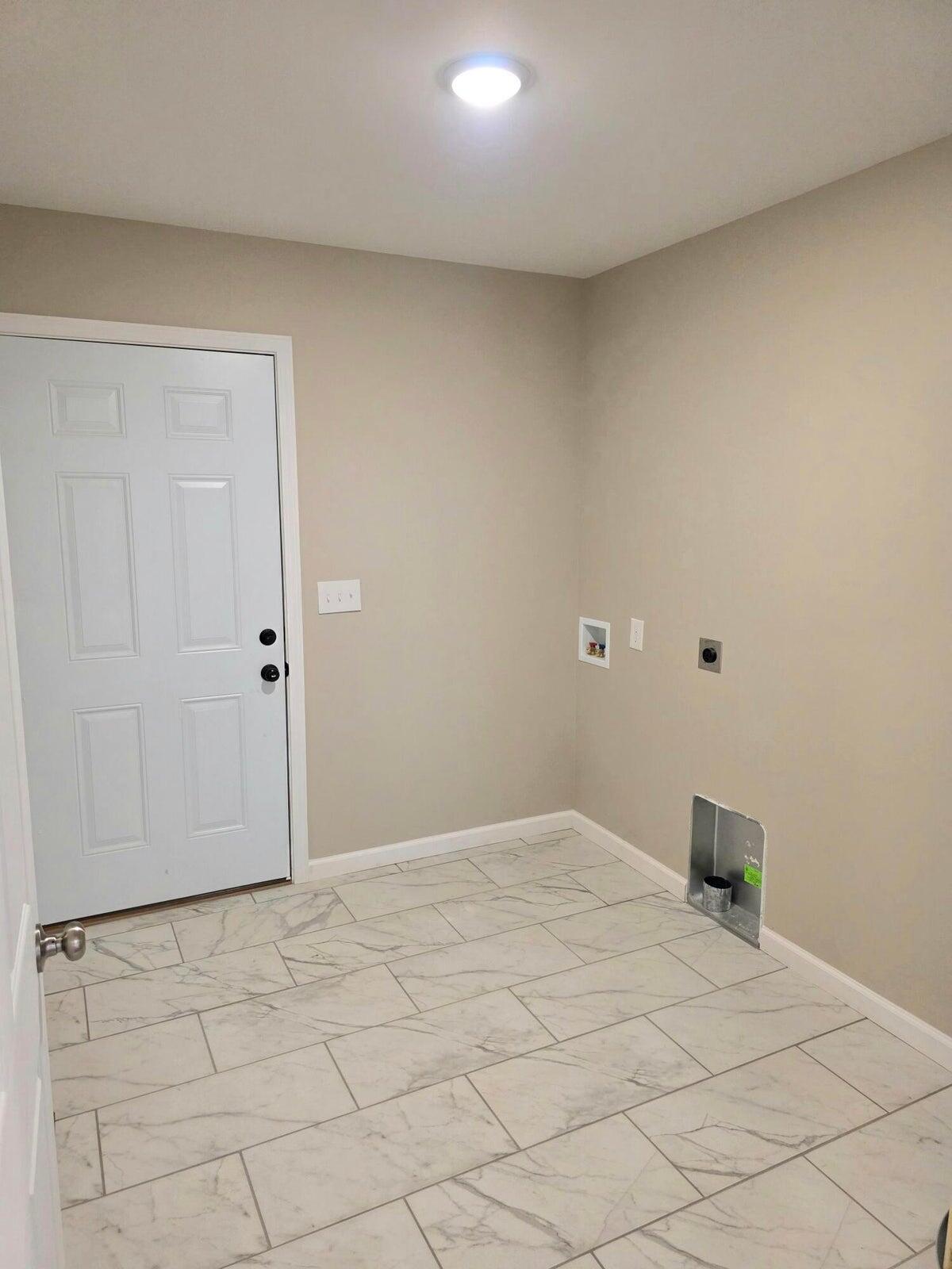 54 Emily Lane Property Photo 18