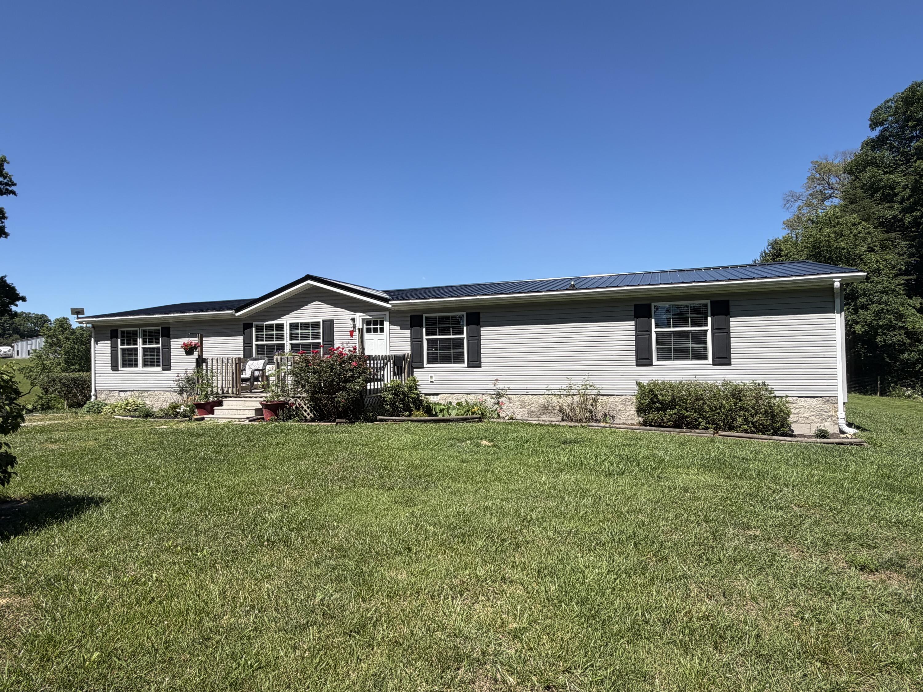 1195 State Hwy 3041 Property Photo 1
