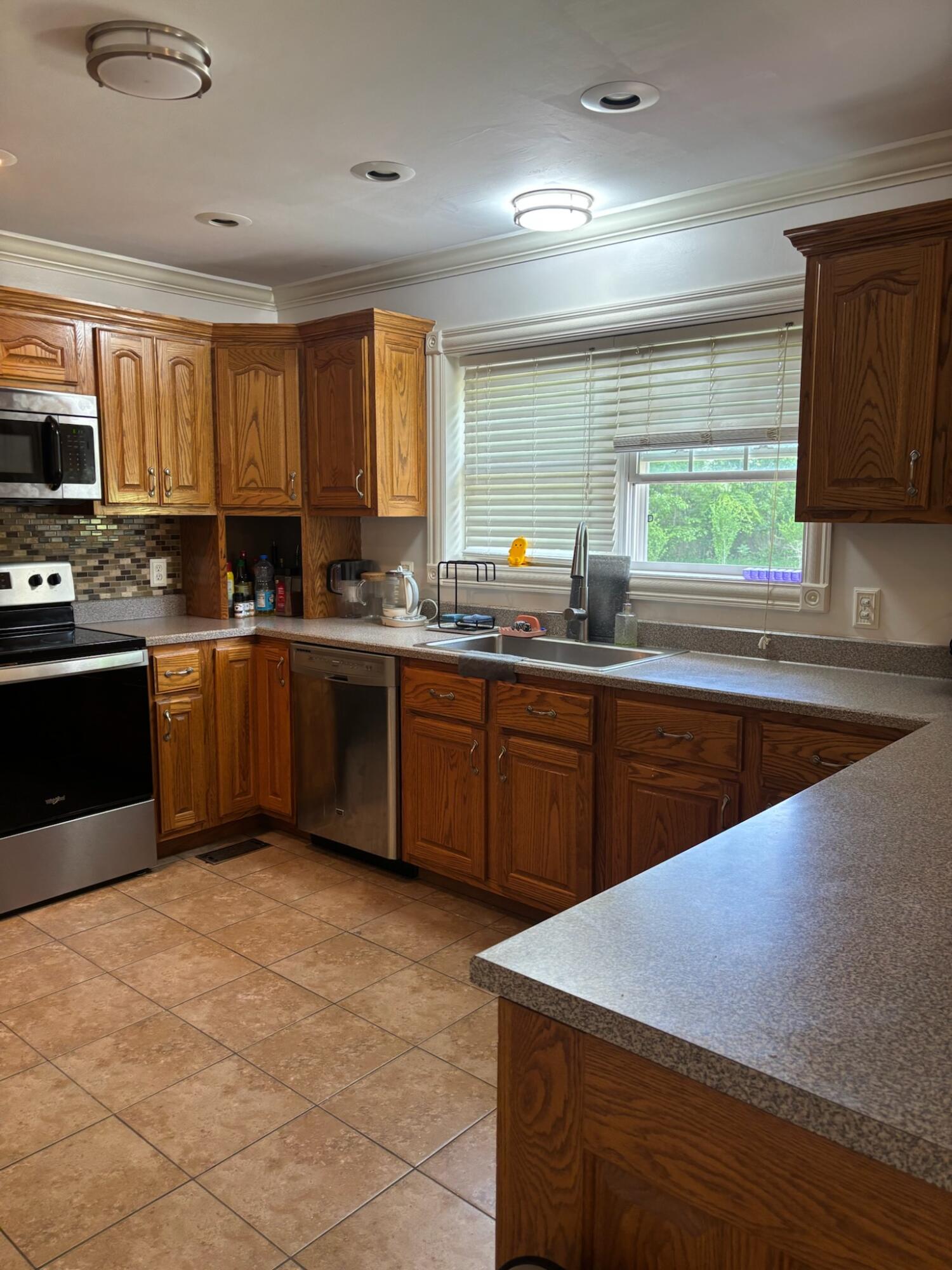 55 Fox Trail Property Photo 5