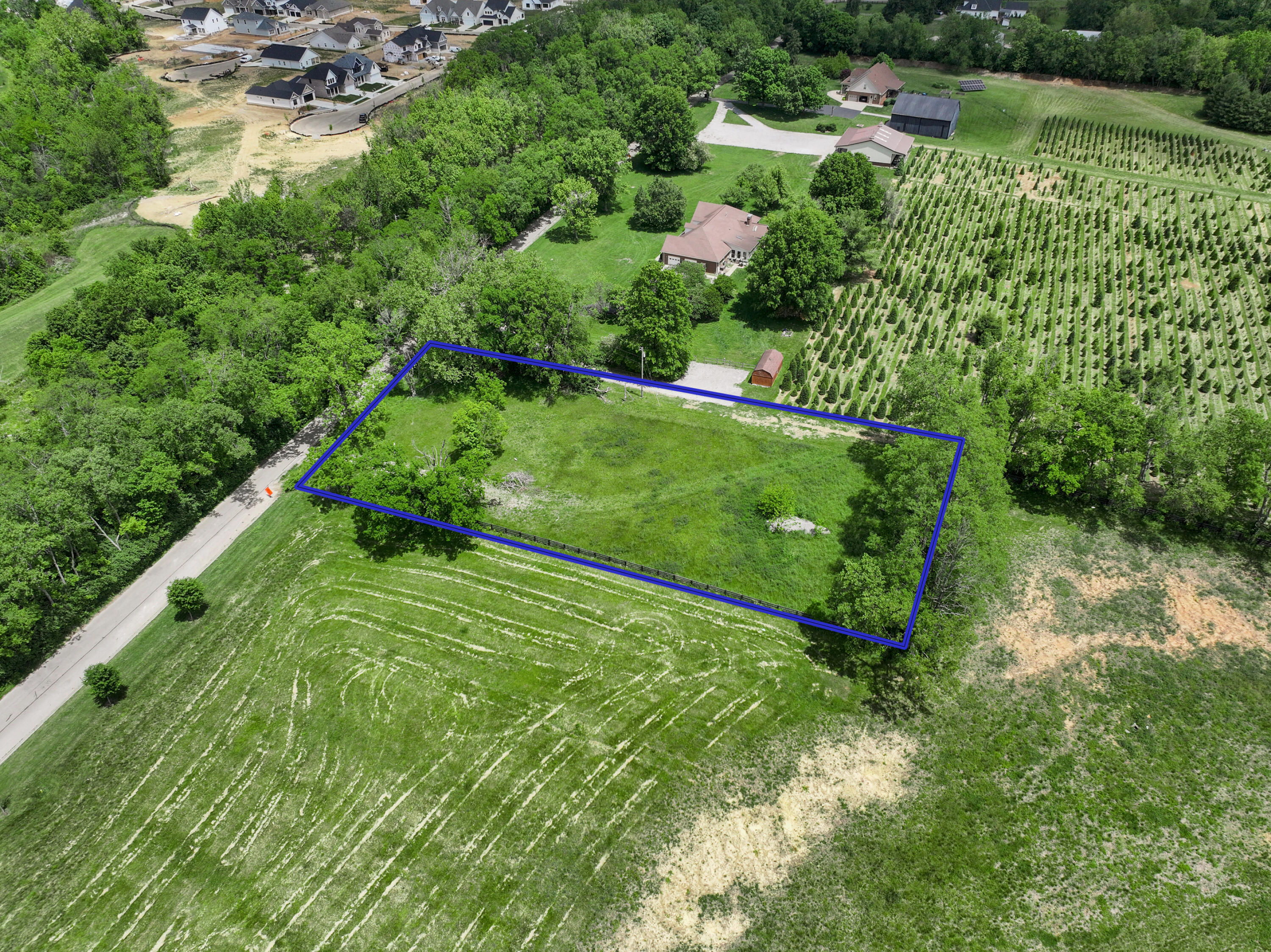 1440 Deer Haven Lane Property Photo 4