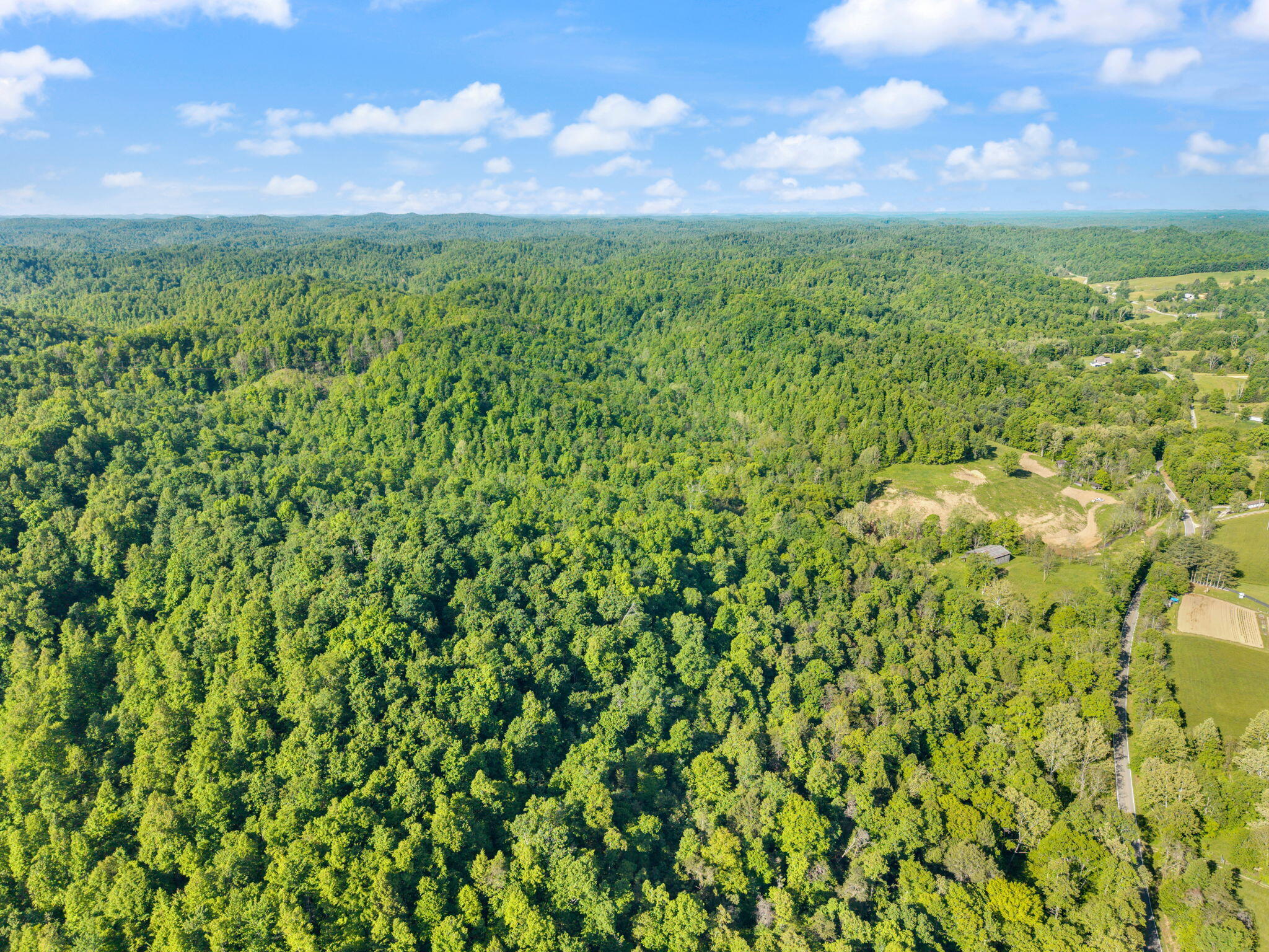 2881 Ky 755 Property Photo 1