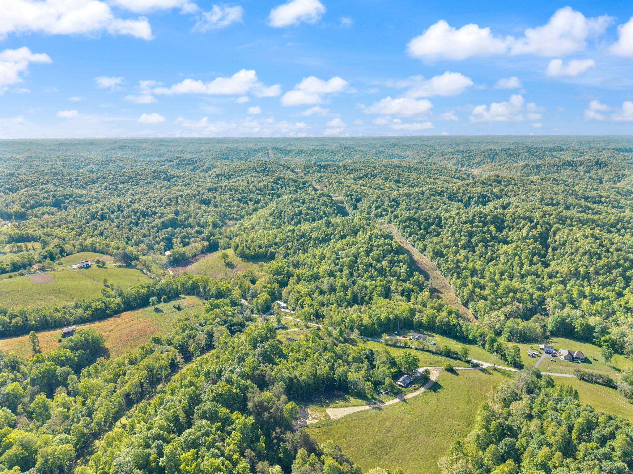 2881 Ky 755 Property Photo 8