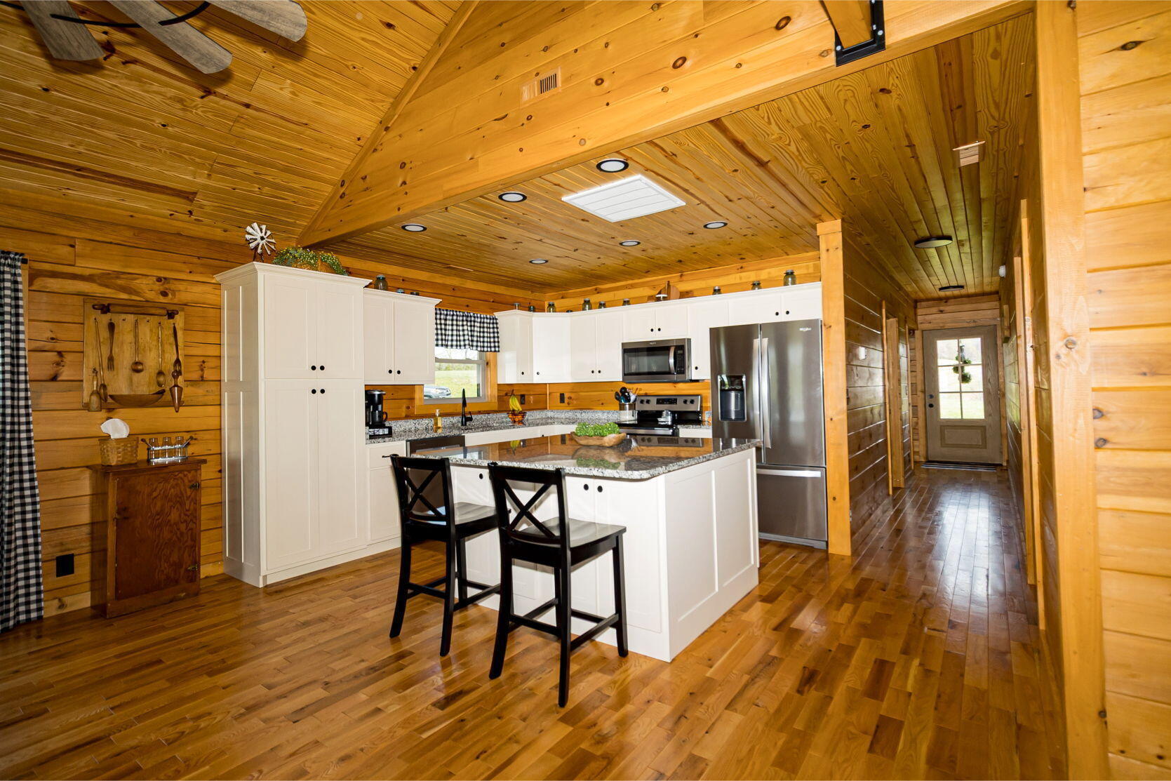 486 Old State Road Property Photo 13