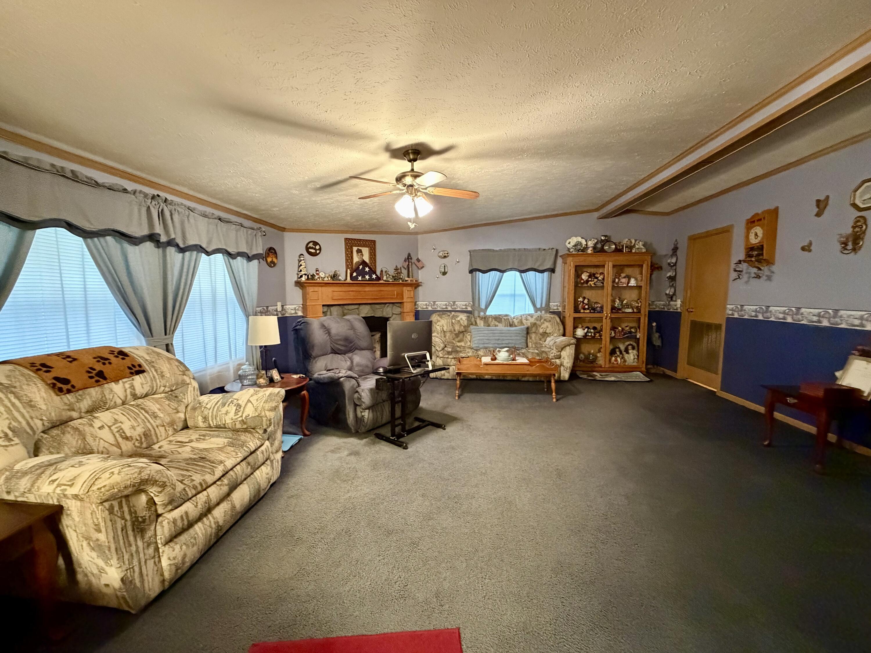 100 Blue Waters Drive Property Photo 7