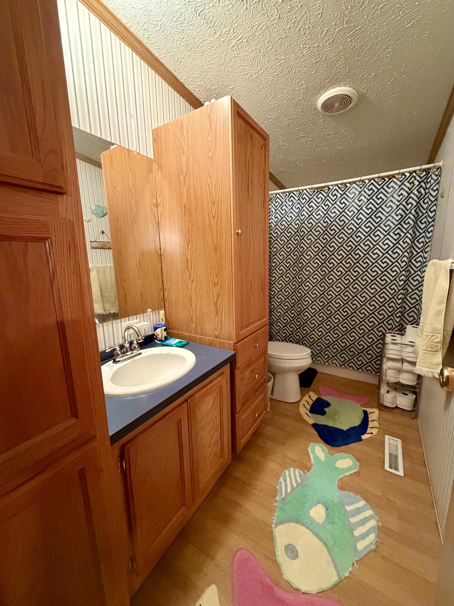 100 Blue Waters Drive Property Photo 11