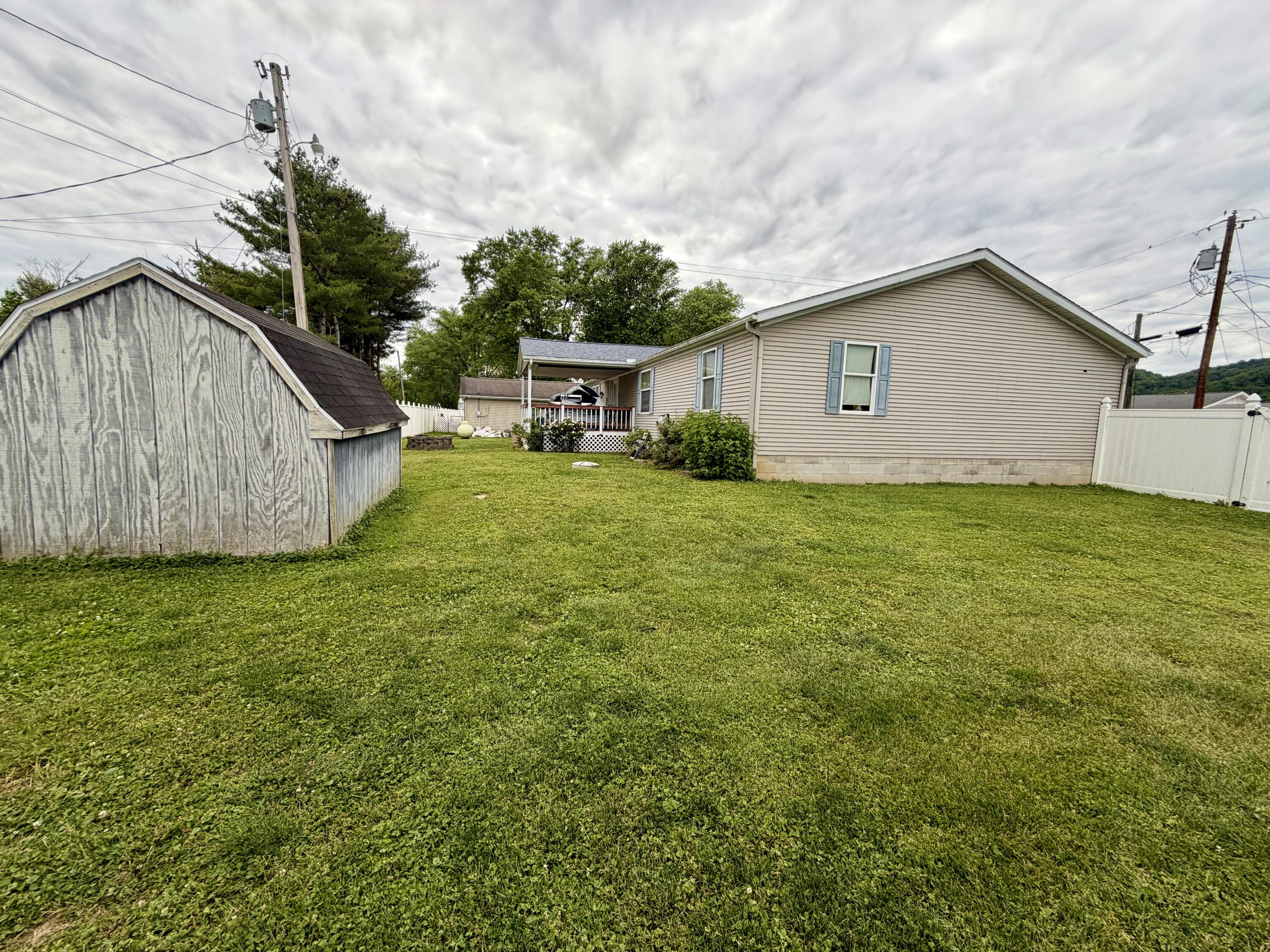 100 Blue Waters Drive Property Photo 15