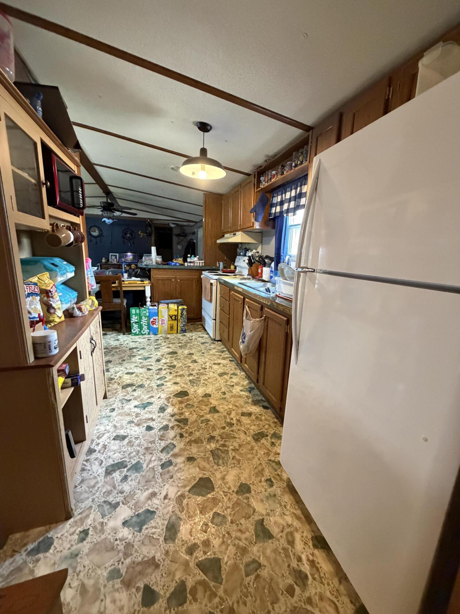 100 Blue Waters Drive Property Photo 24