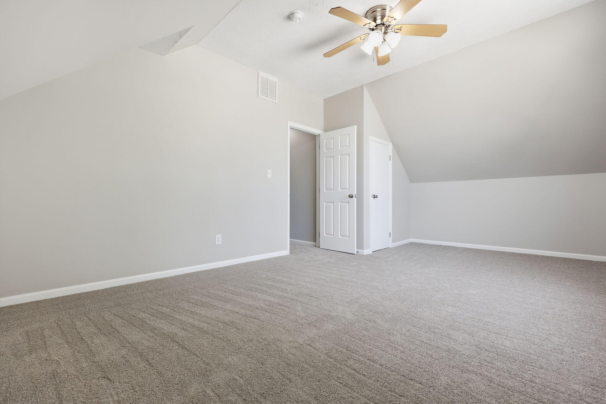 3732 Wargrave Walk Property Photo 43