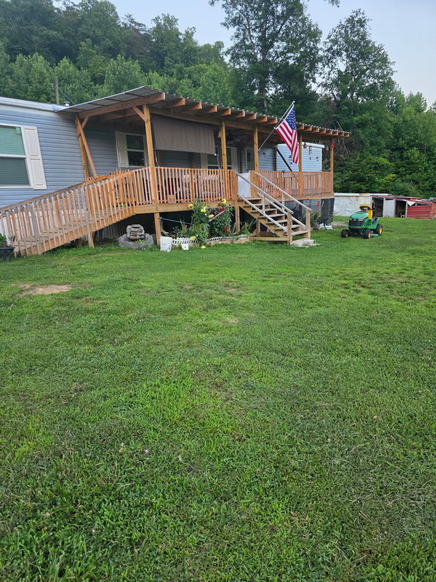 5425 S Ky 233 Property Photo 7