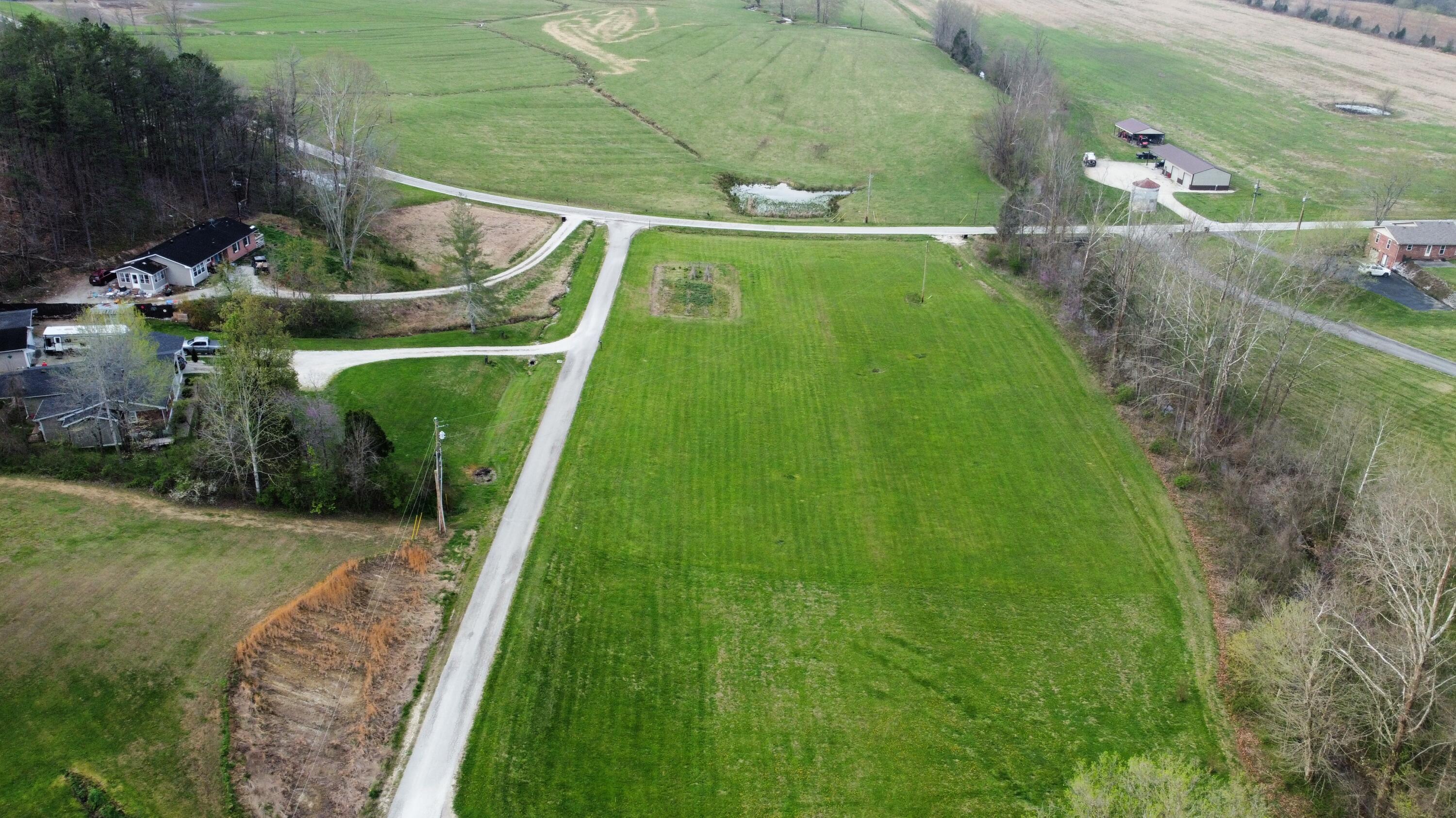 2786 N Bend Road Lot 4 Property Photo 2