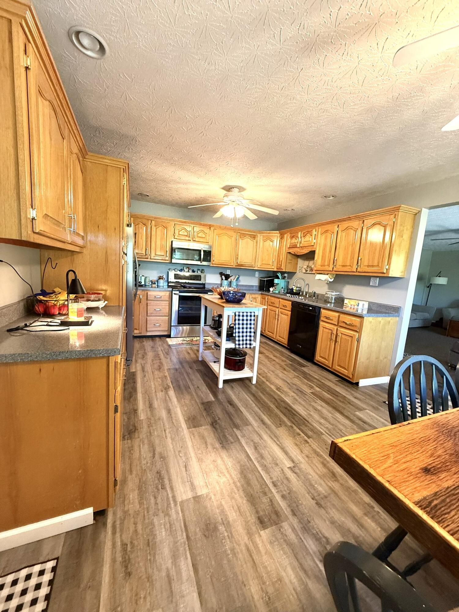 173 Brewer Way Property Photo 14