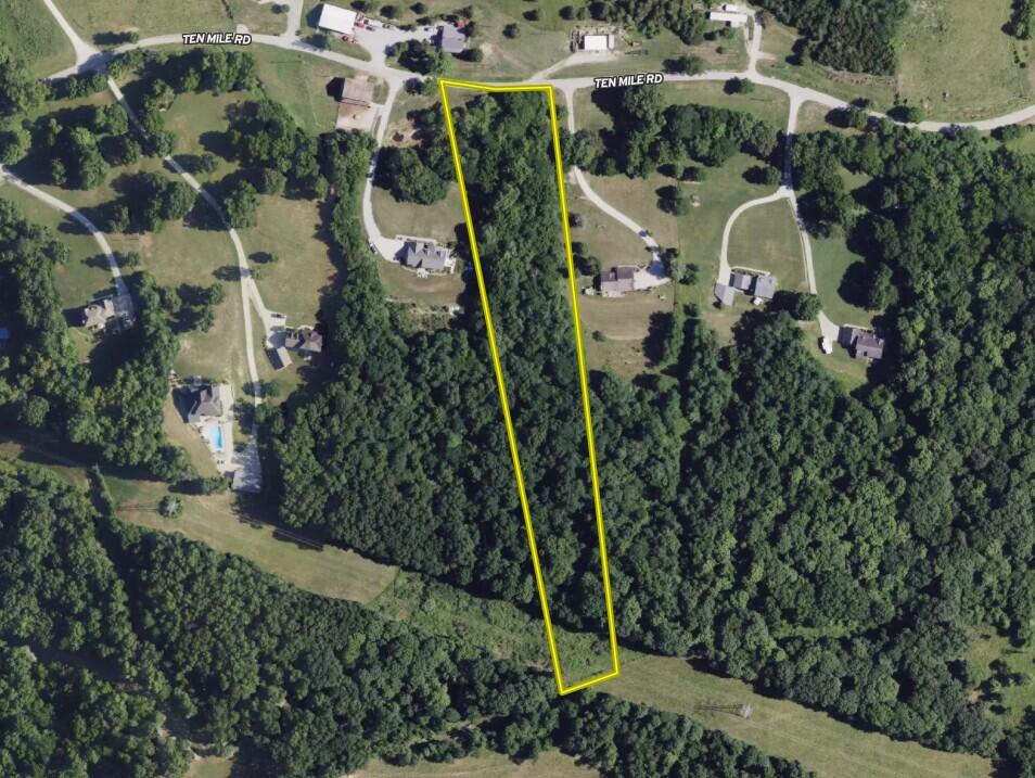 3159 10 Mile Road Property Photo 19