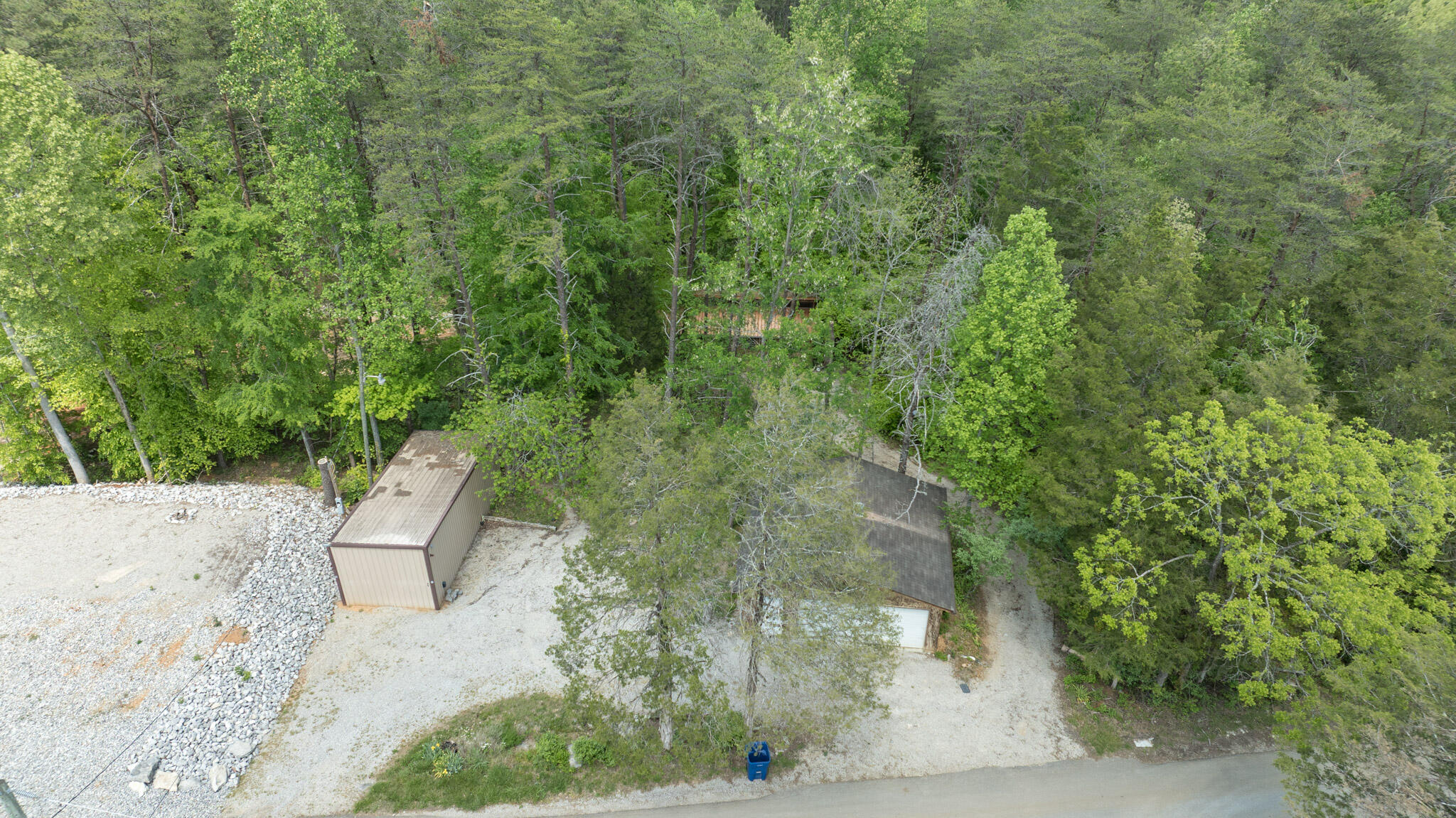 2040 Echo Point Road Property Photo 21