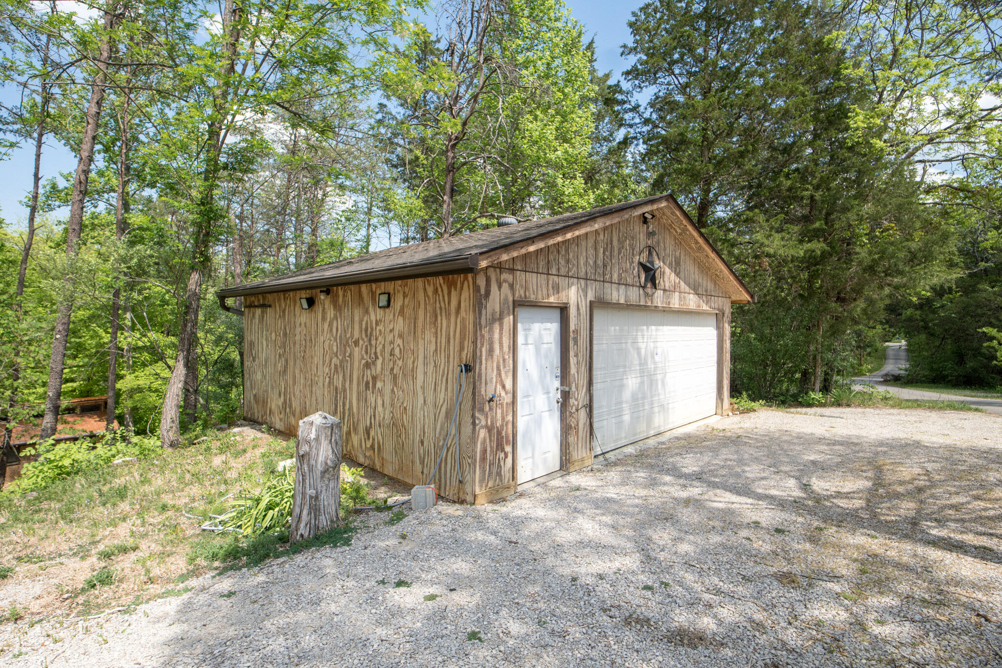 2040 Echo Point Road Property Photo 26