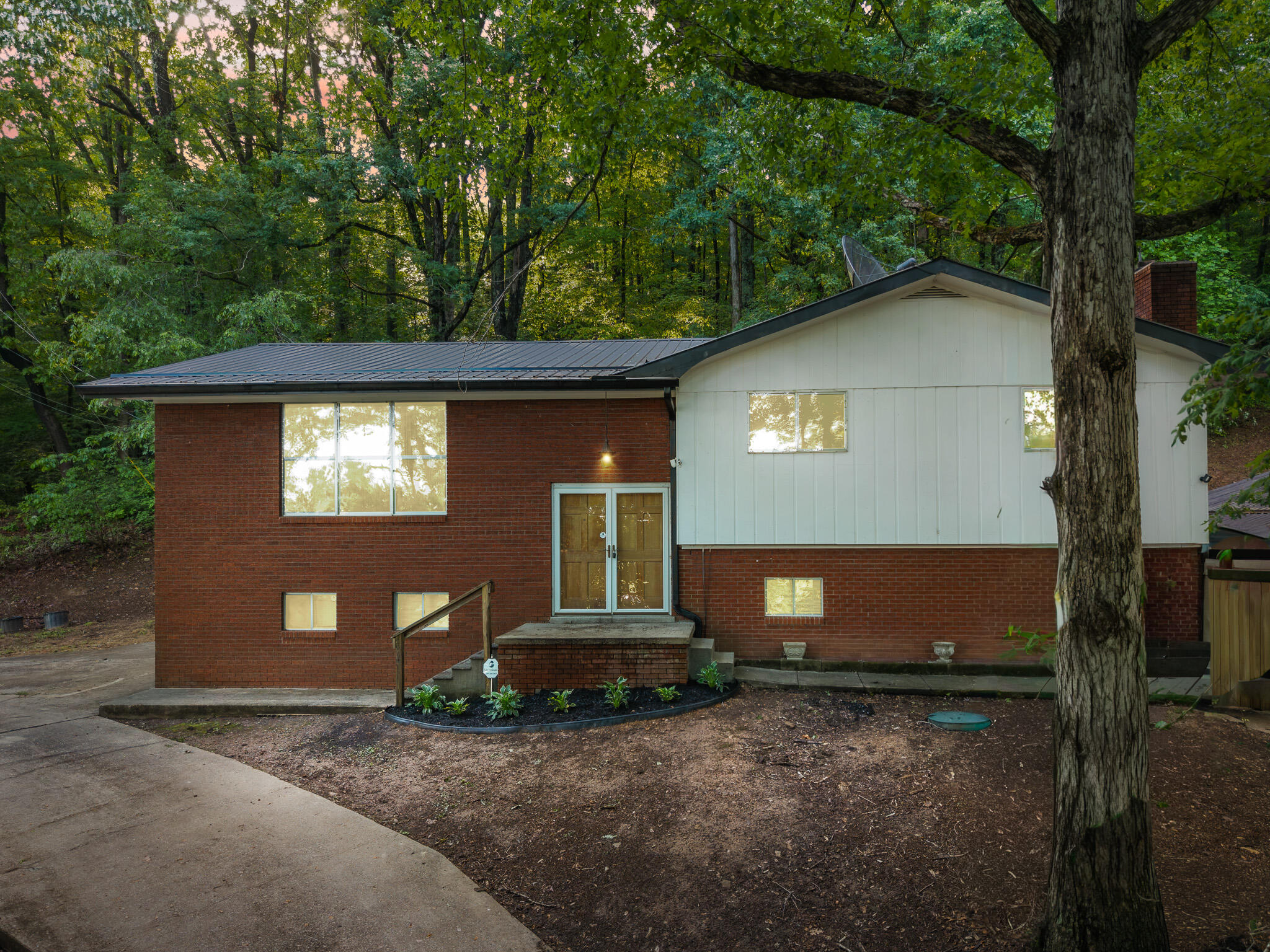 2371 State Highway 1568 Property Photo 3