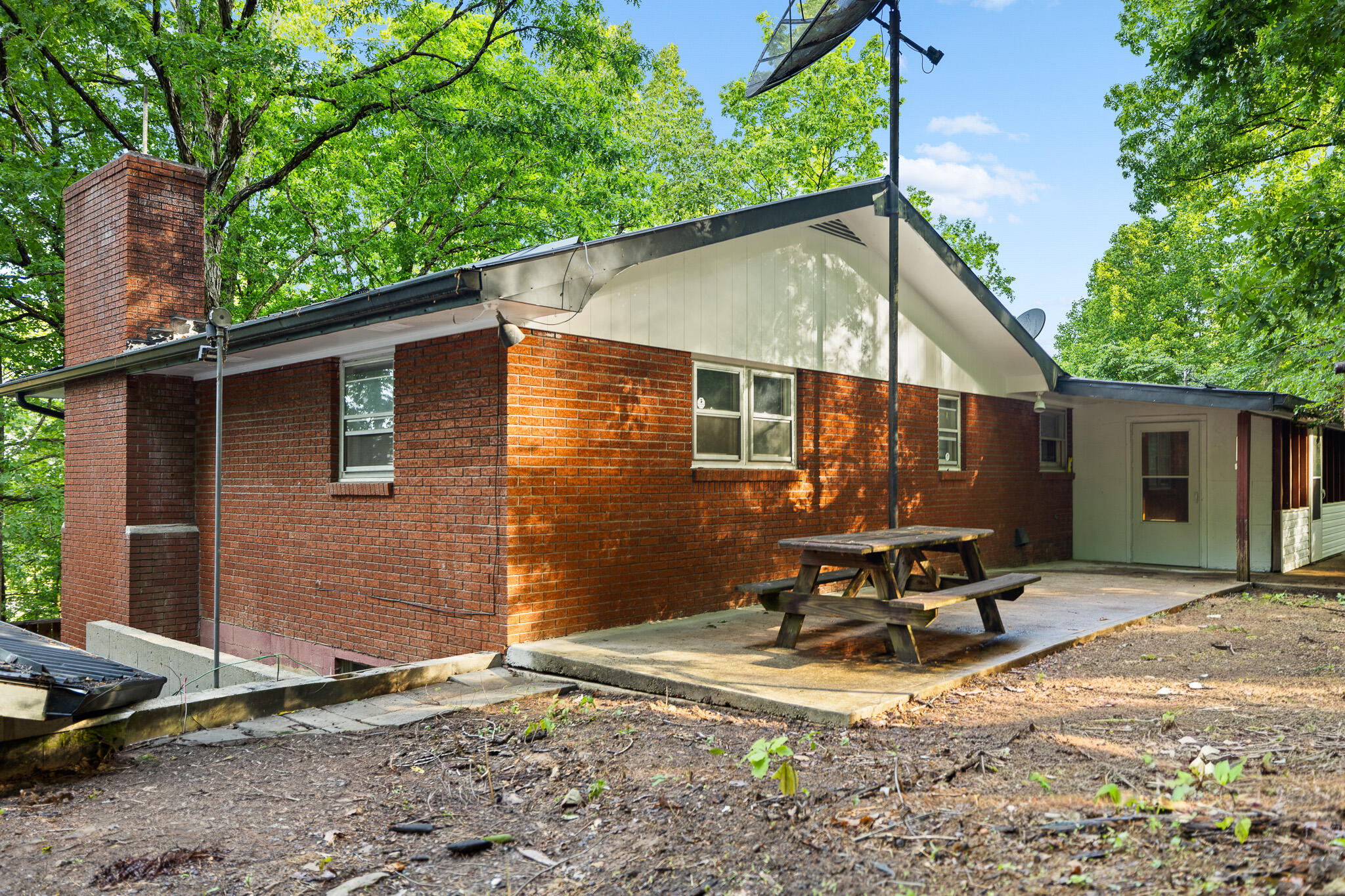 2371 State Highway 1568 Property Photo 6