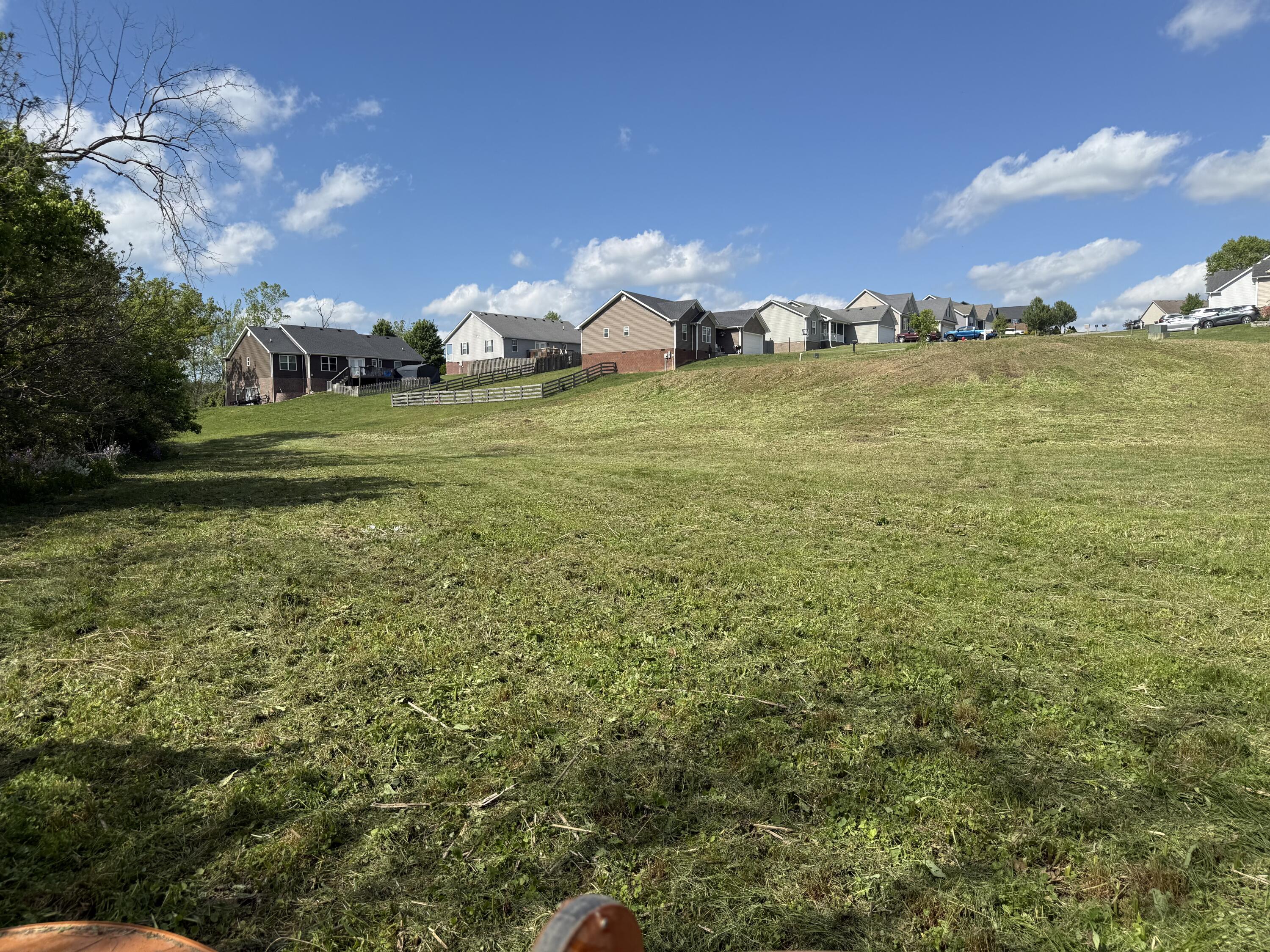 128 Oak View Drive Property Photo 5