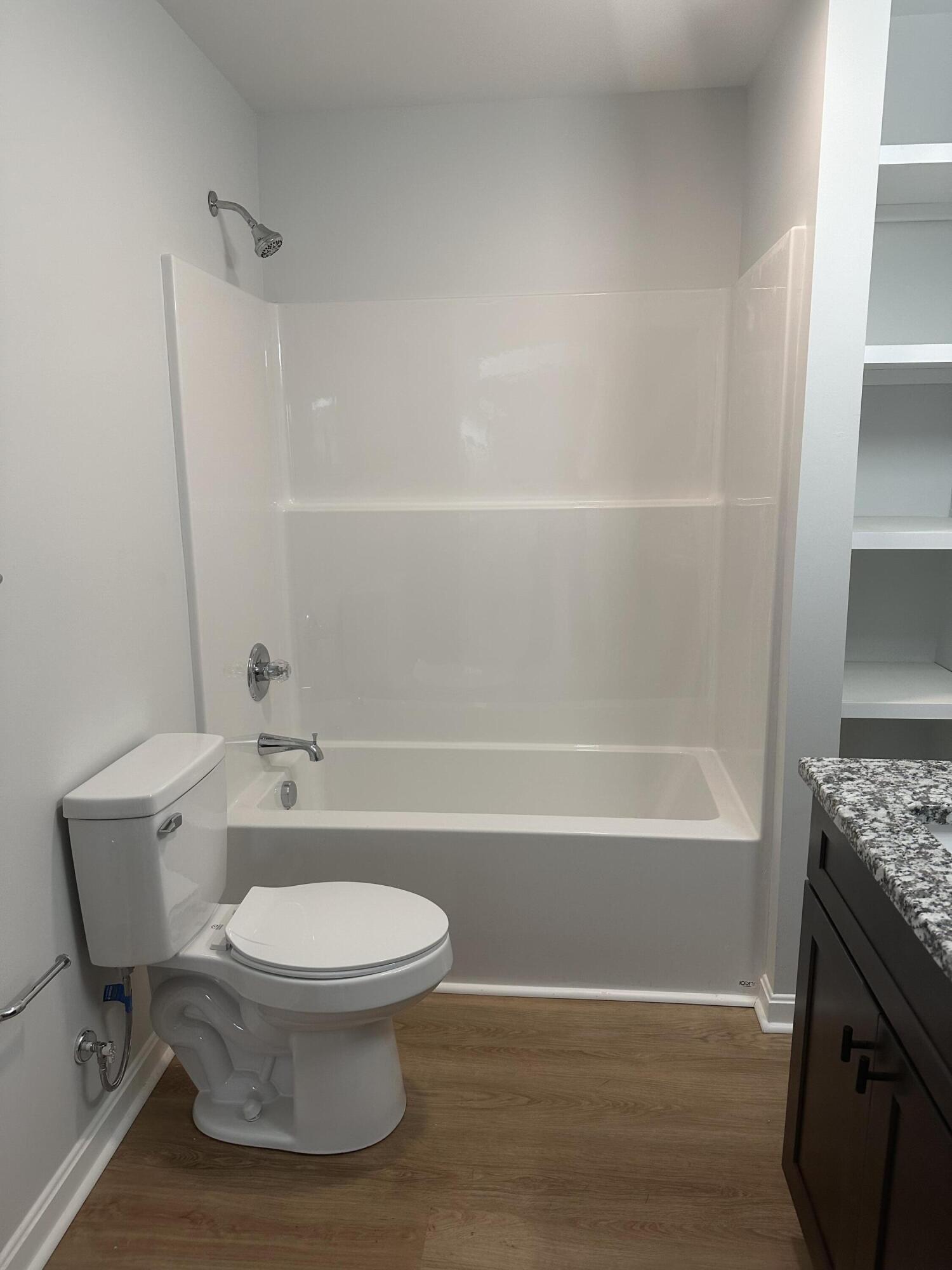 686 Eden Road Property Photo 10