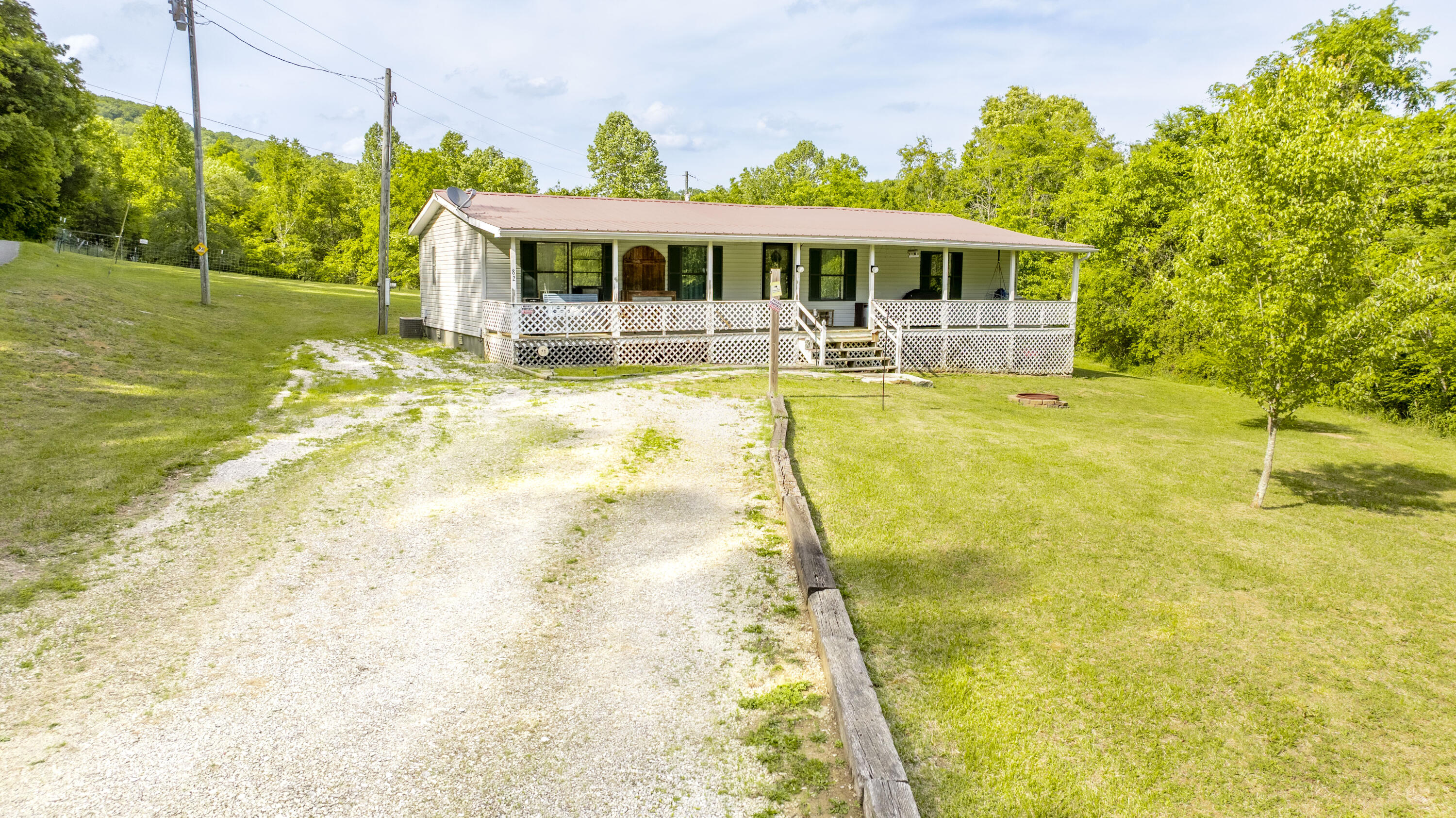 82 Abbott Broadhurst Road Property Photo 17