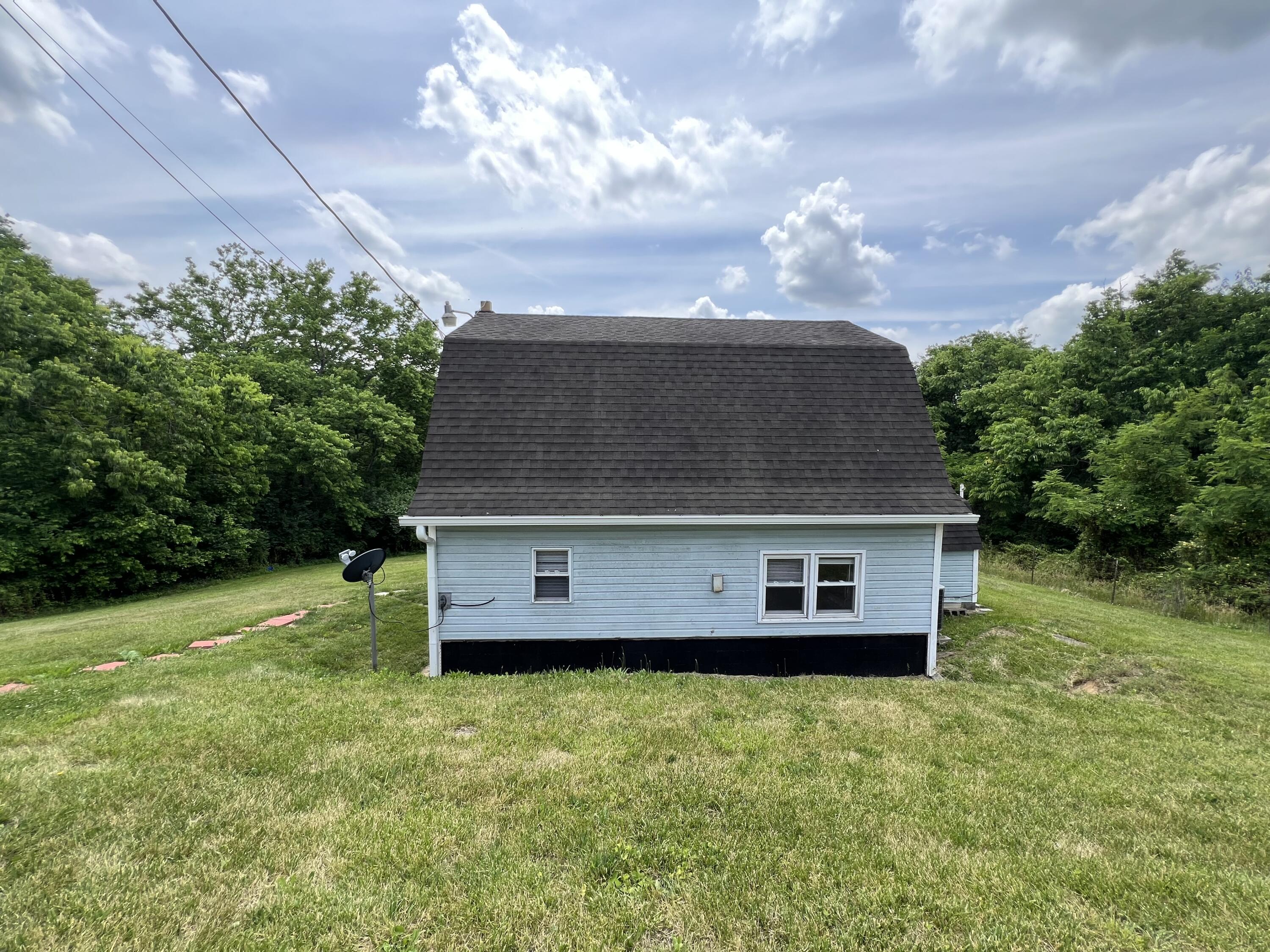 5300 Sugar Creek Pike Property Photo 2