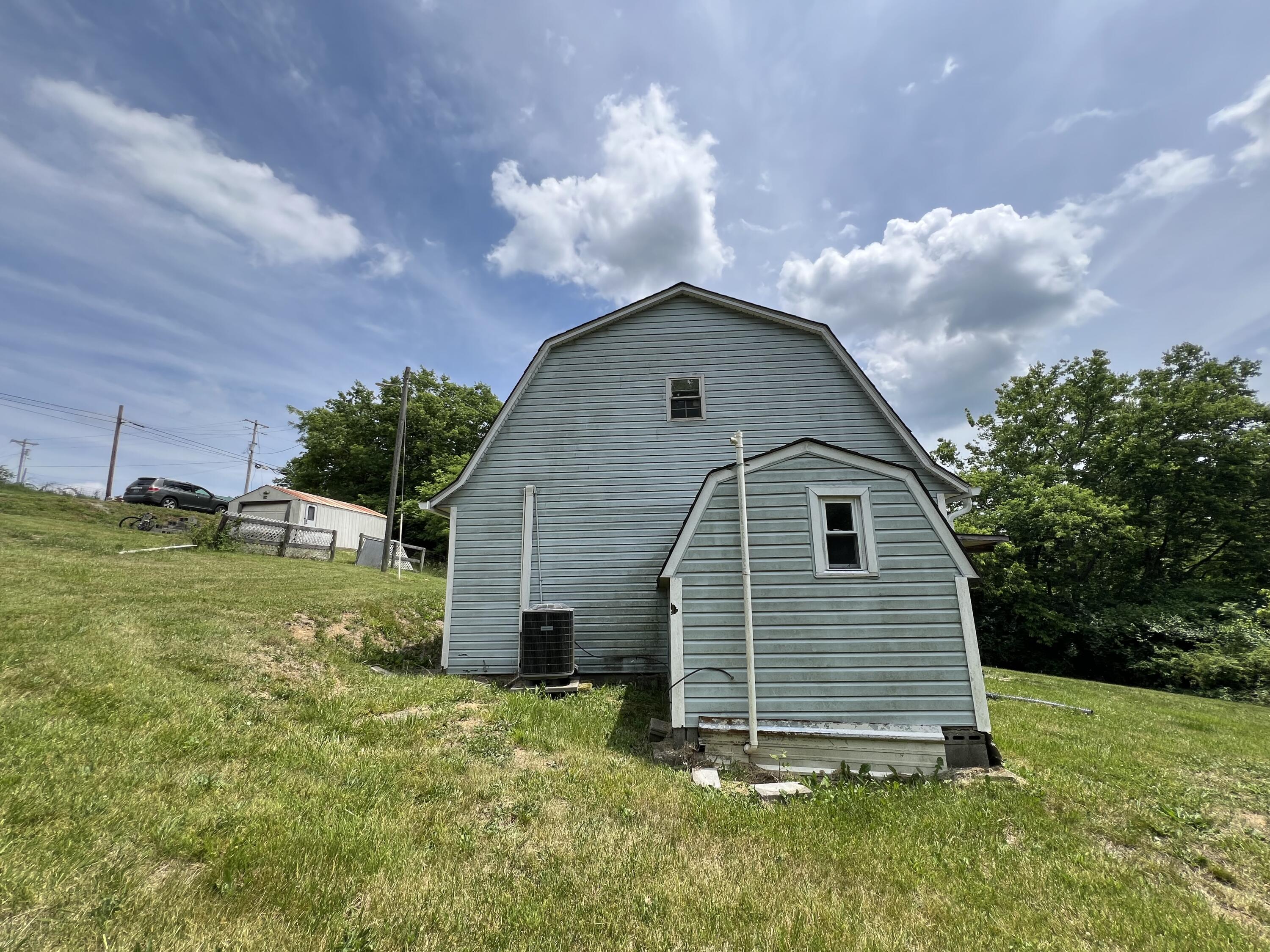 5300 Sugar Creek Pike Property Photo 5