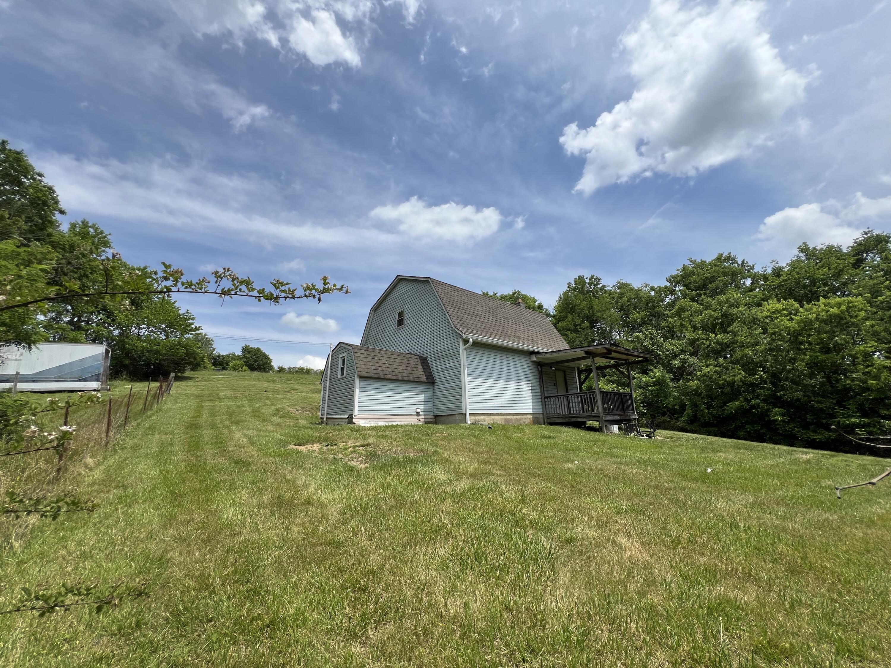 5300 Sugar Creek Pike Property Photo 6