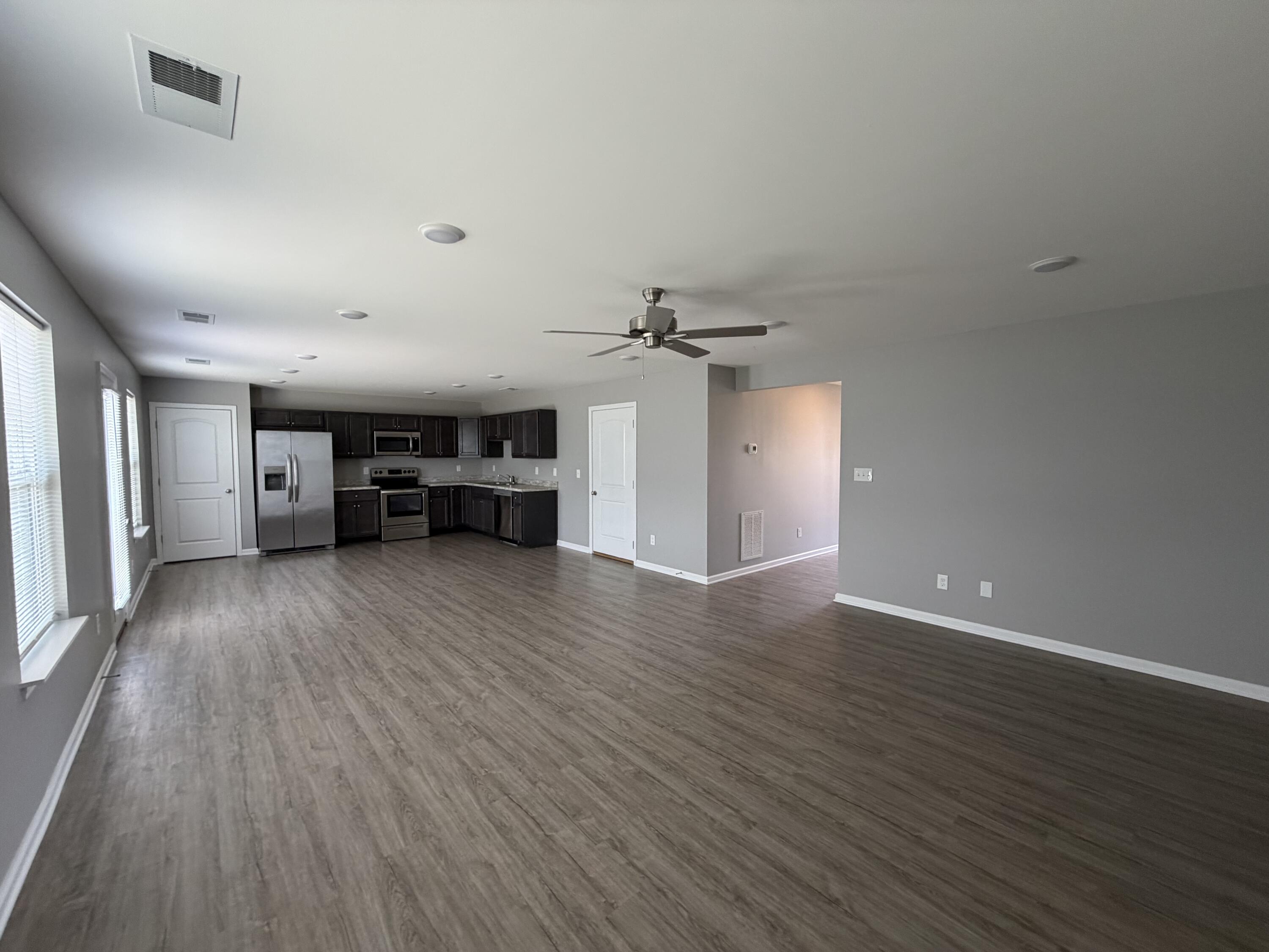 2460 Feathersound Way Property Photo 11