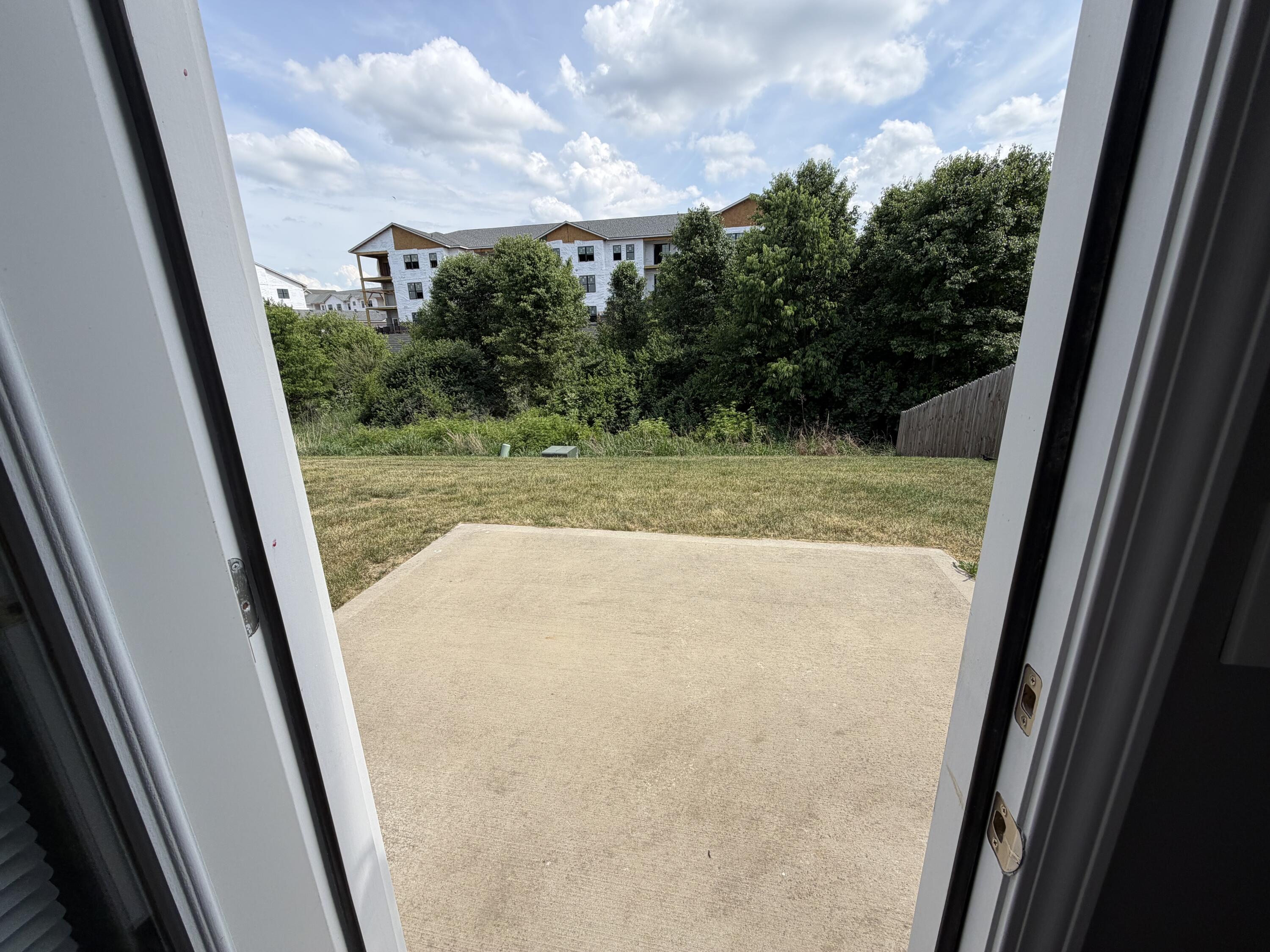 2460 Feathersound Way Property Photo 17