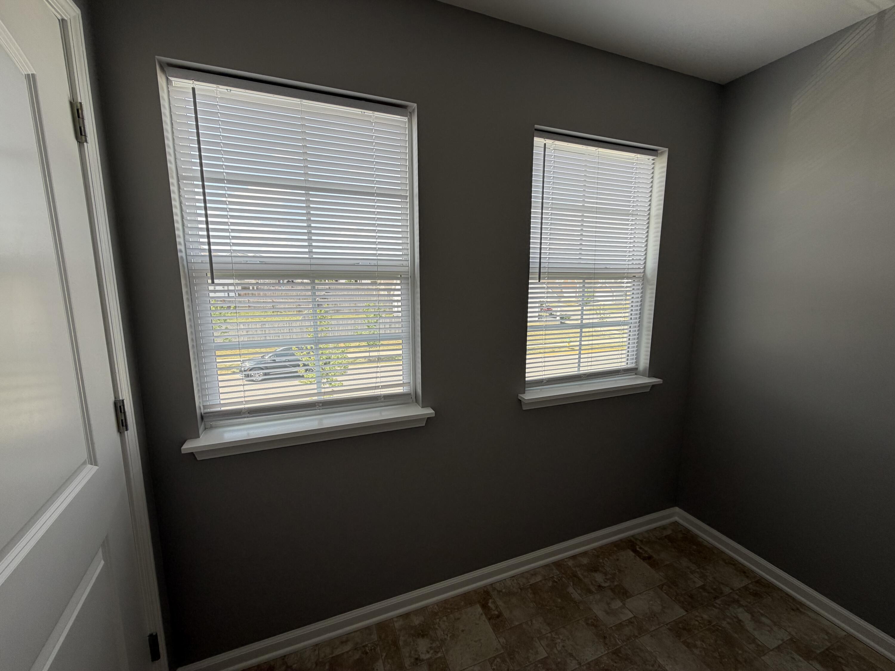 2460 Feathersound Way Property Photo 29