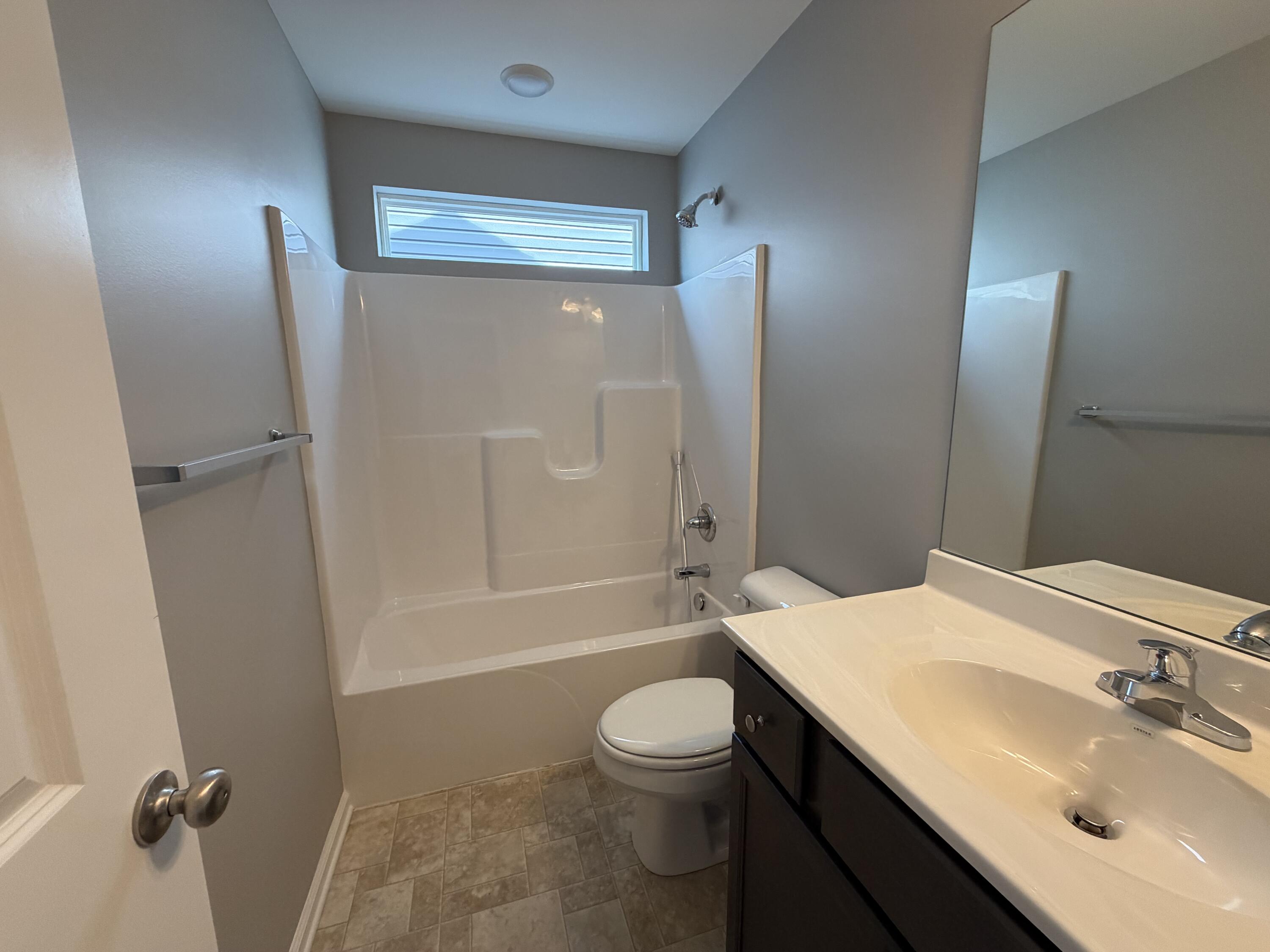 2460 Feathersound Way Property Photo 43