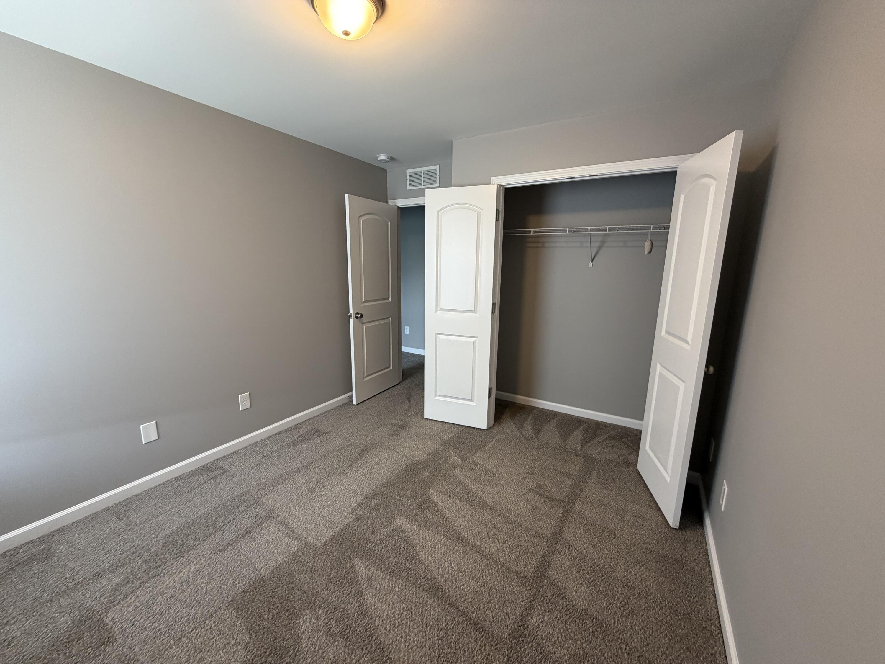 2460 Feathersound Way Property Photo 52