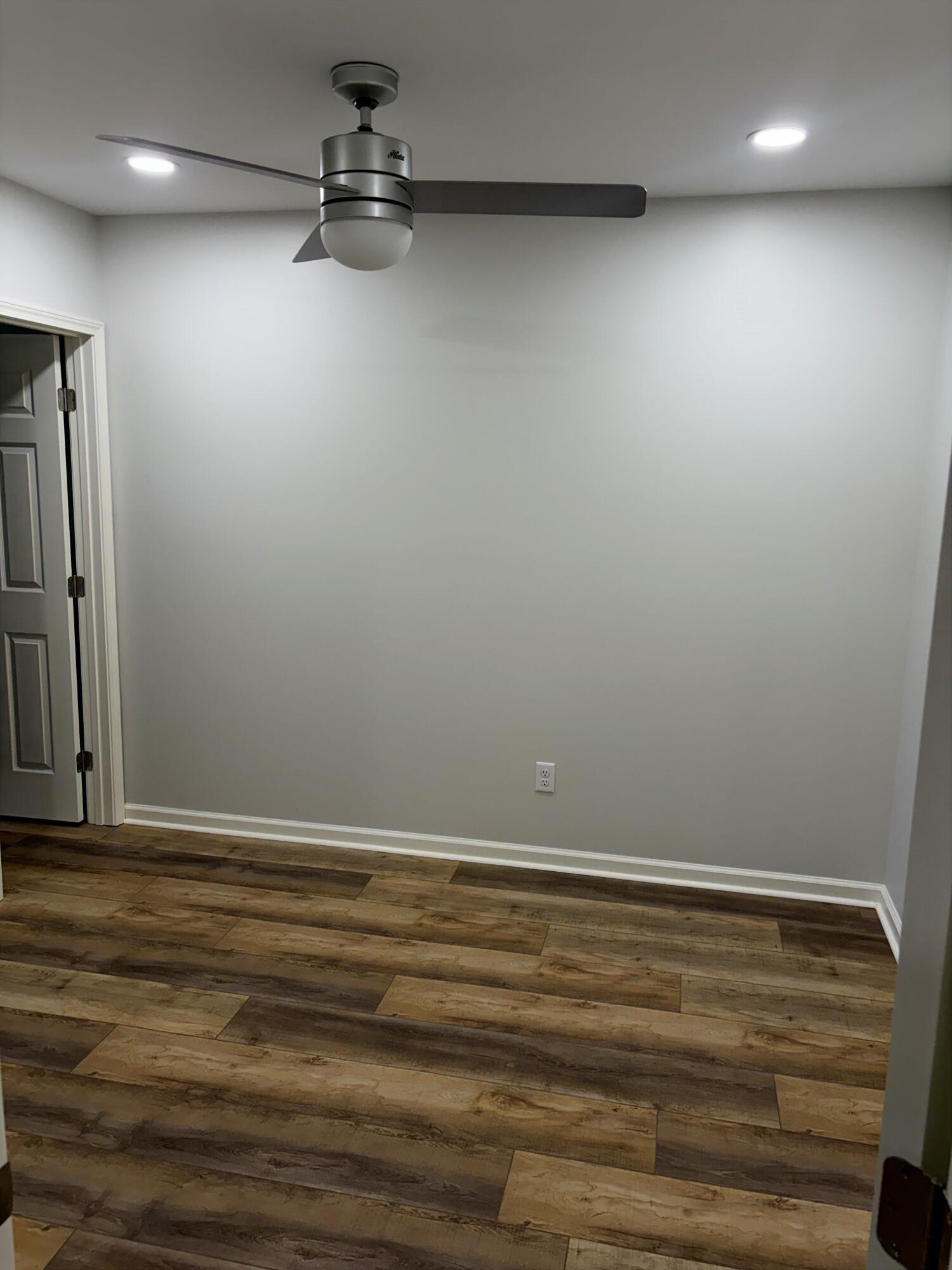 1336 Glenview Drive Property Photo 32