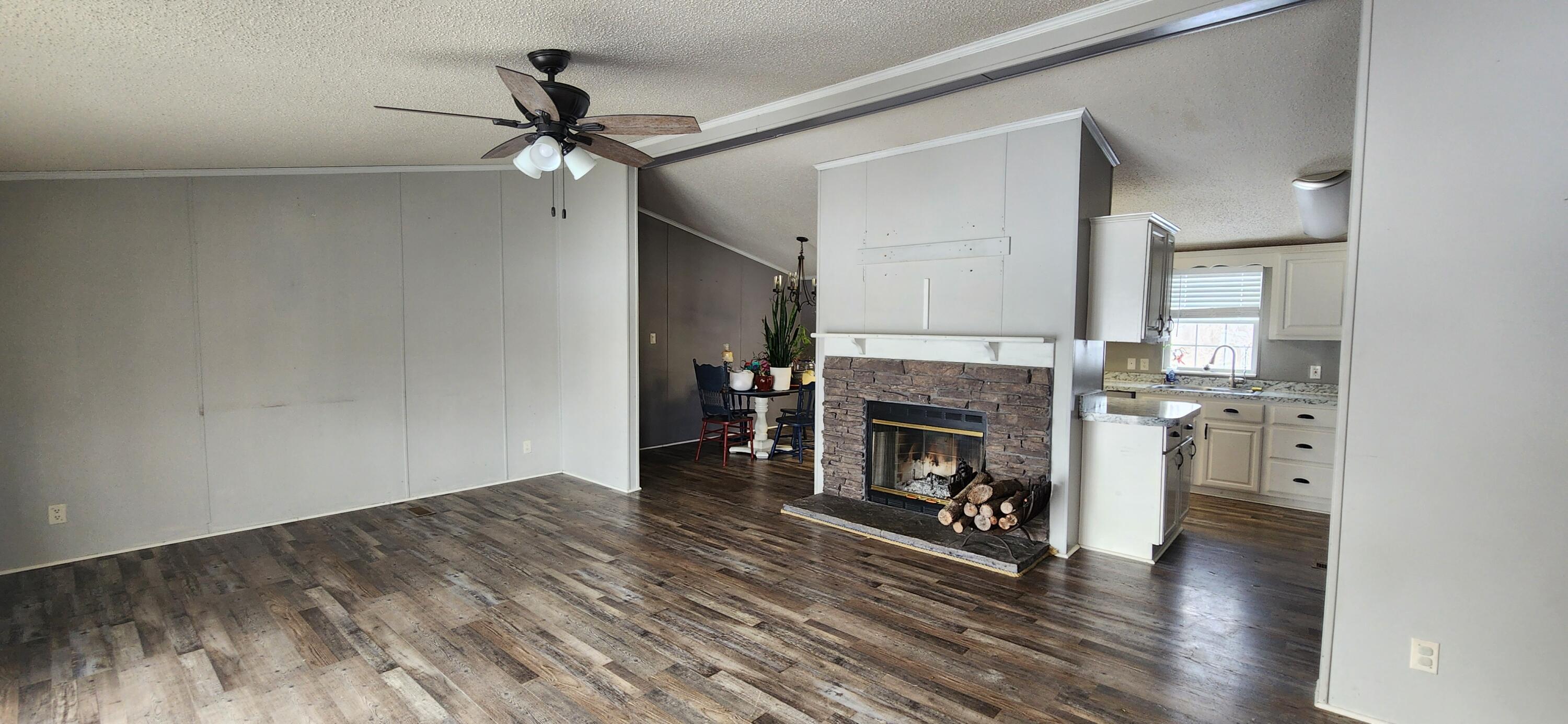 619 Matalines Way Property Photo 4
