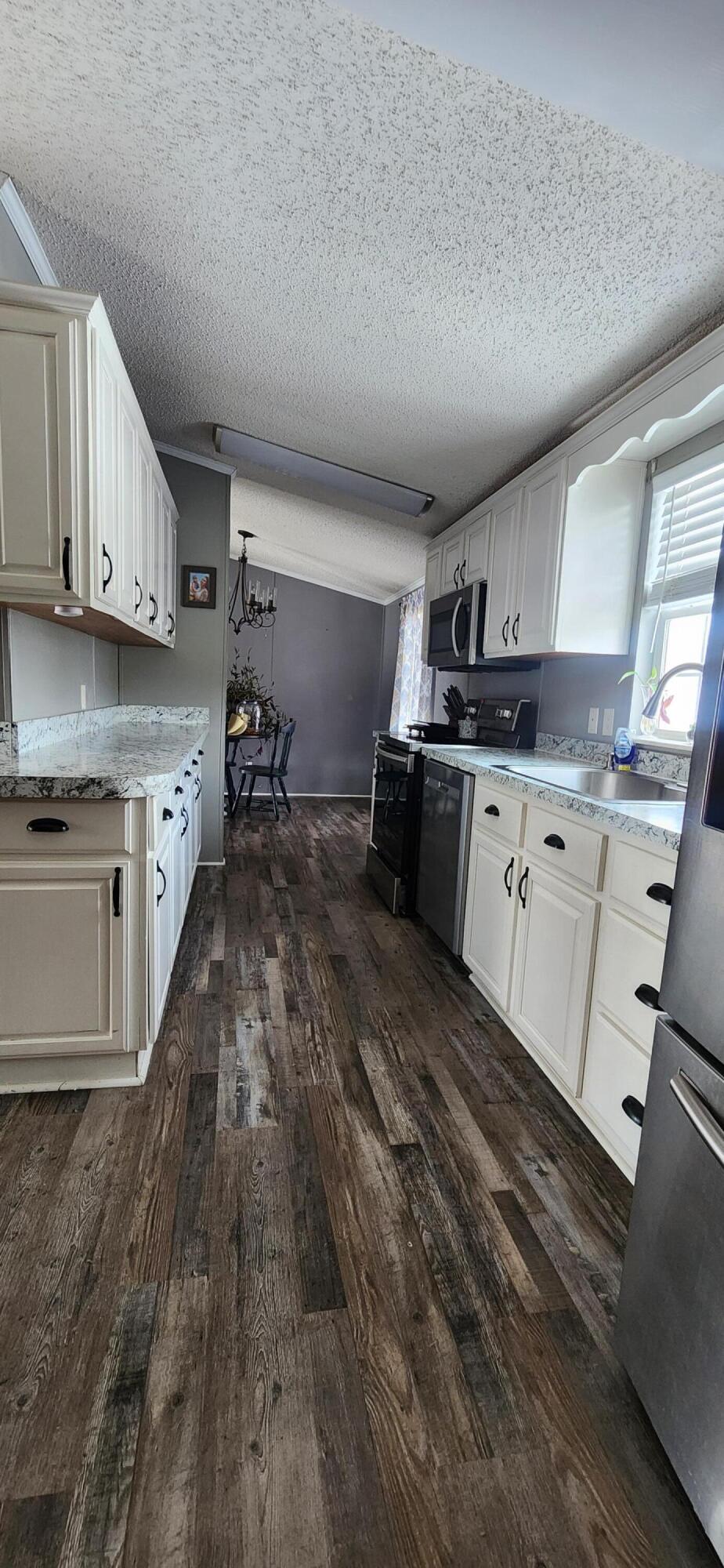 619 Matalines Way Property Photo 7