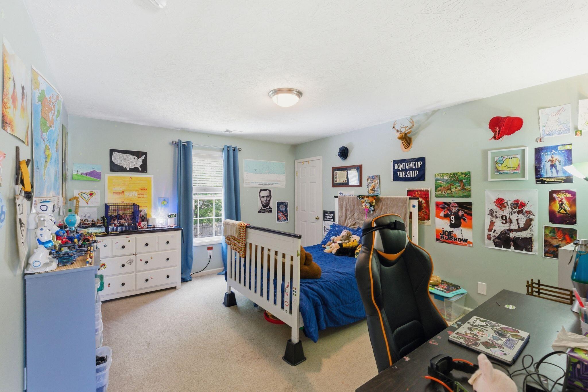 925 Seneca Park Property Photo 31