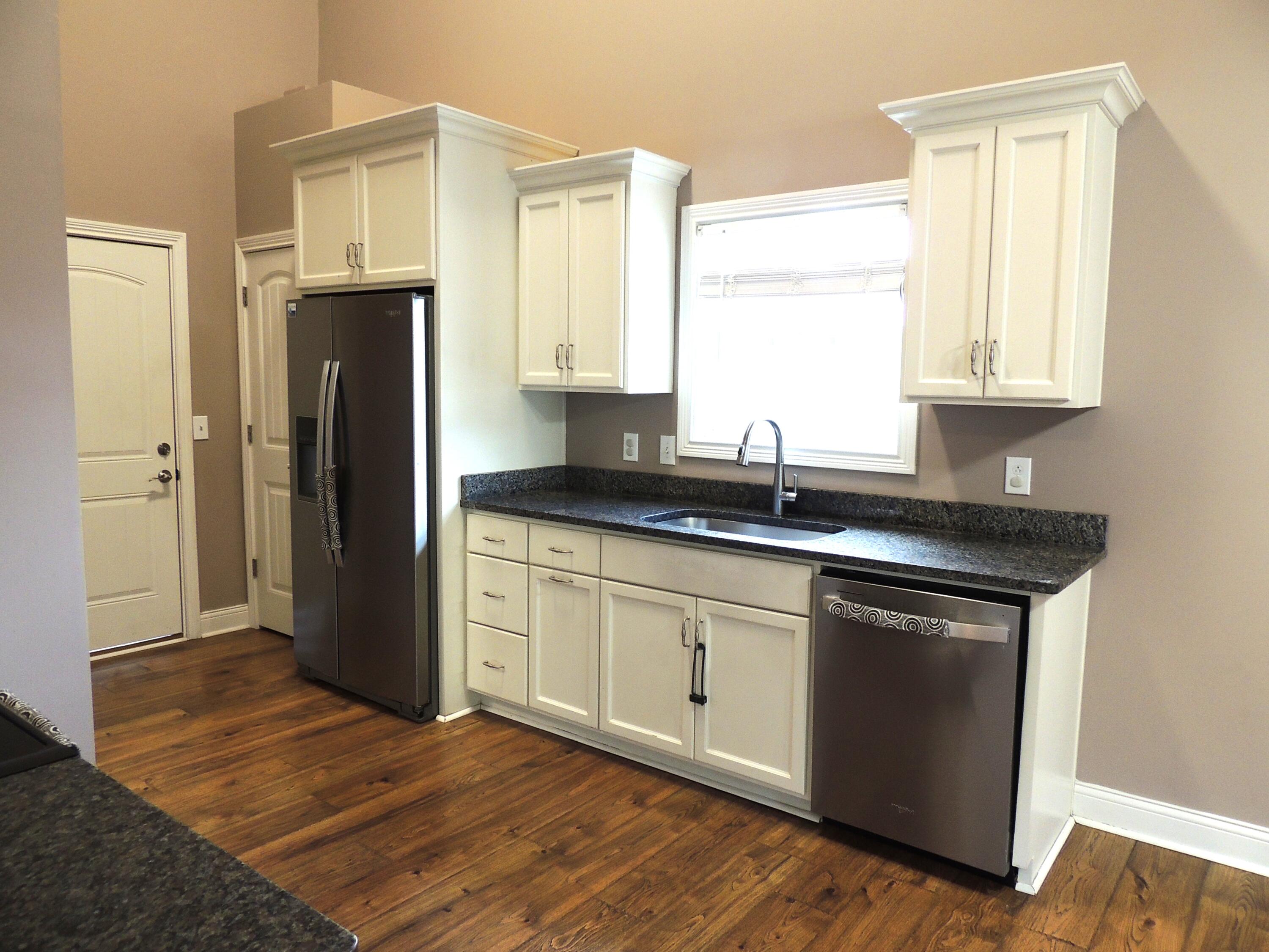 109 Hackberry Court Property Photo 13