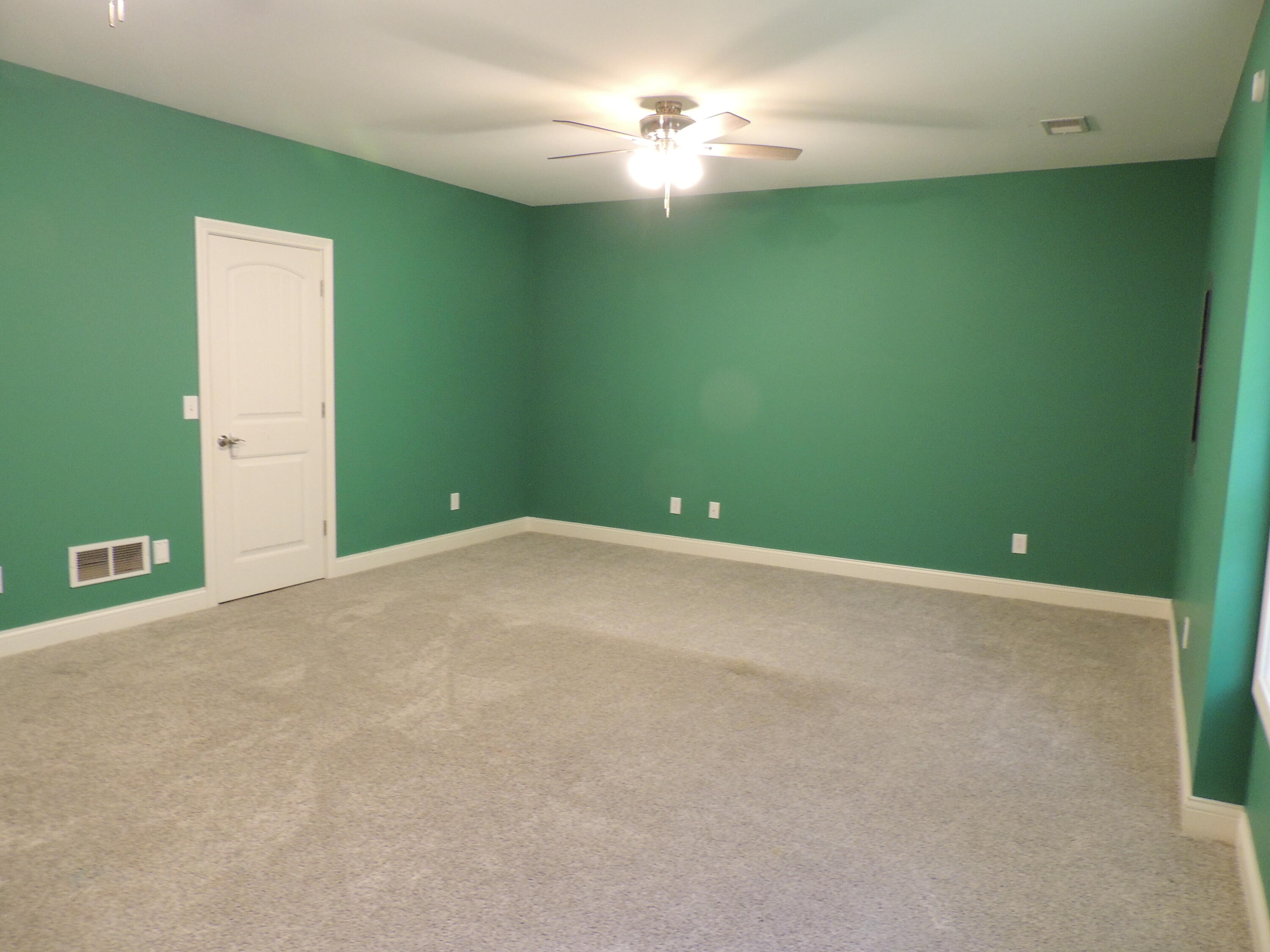 109 Hackberry Court Property Photo 38