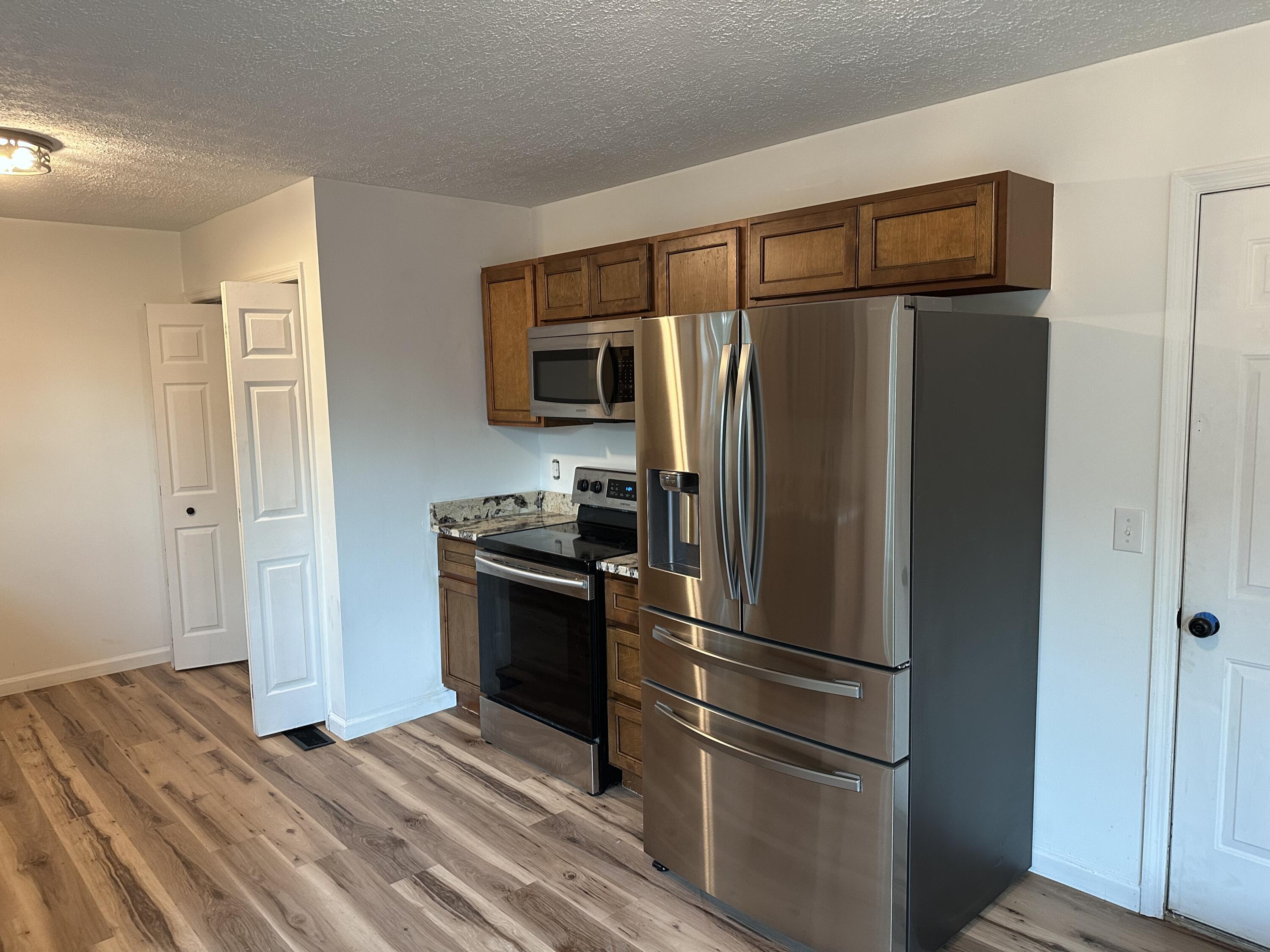 1109 Leathers Lane Property Photo 13