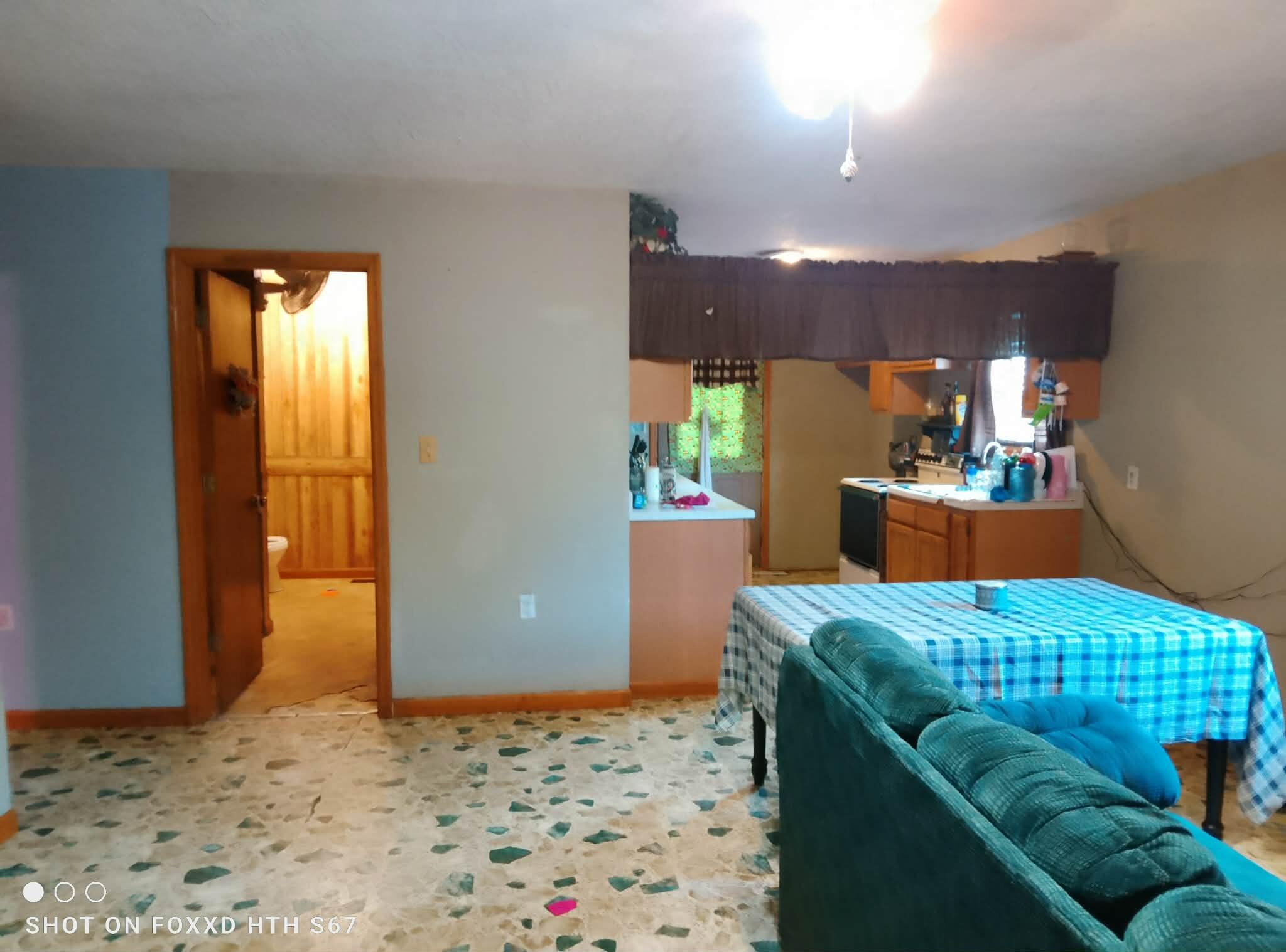1605 Tiny Branch Road Property Photo 3