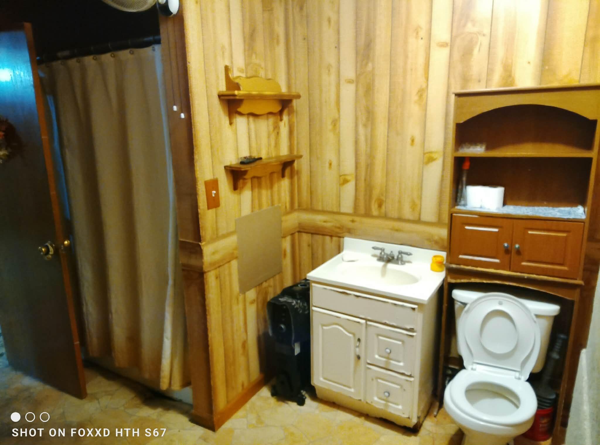 1605 Tiny Branch Road Property Photo 5