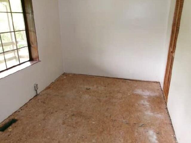 1646 Cedgap Road Property Photo 6