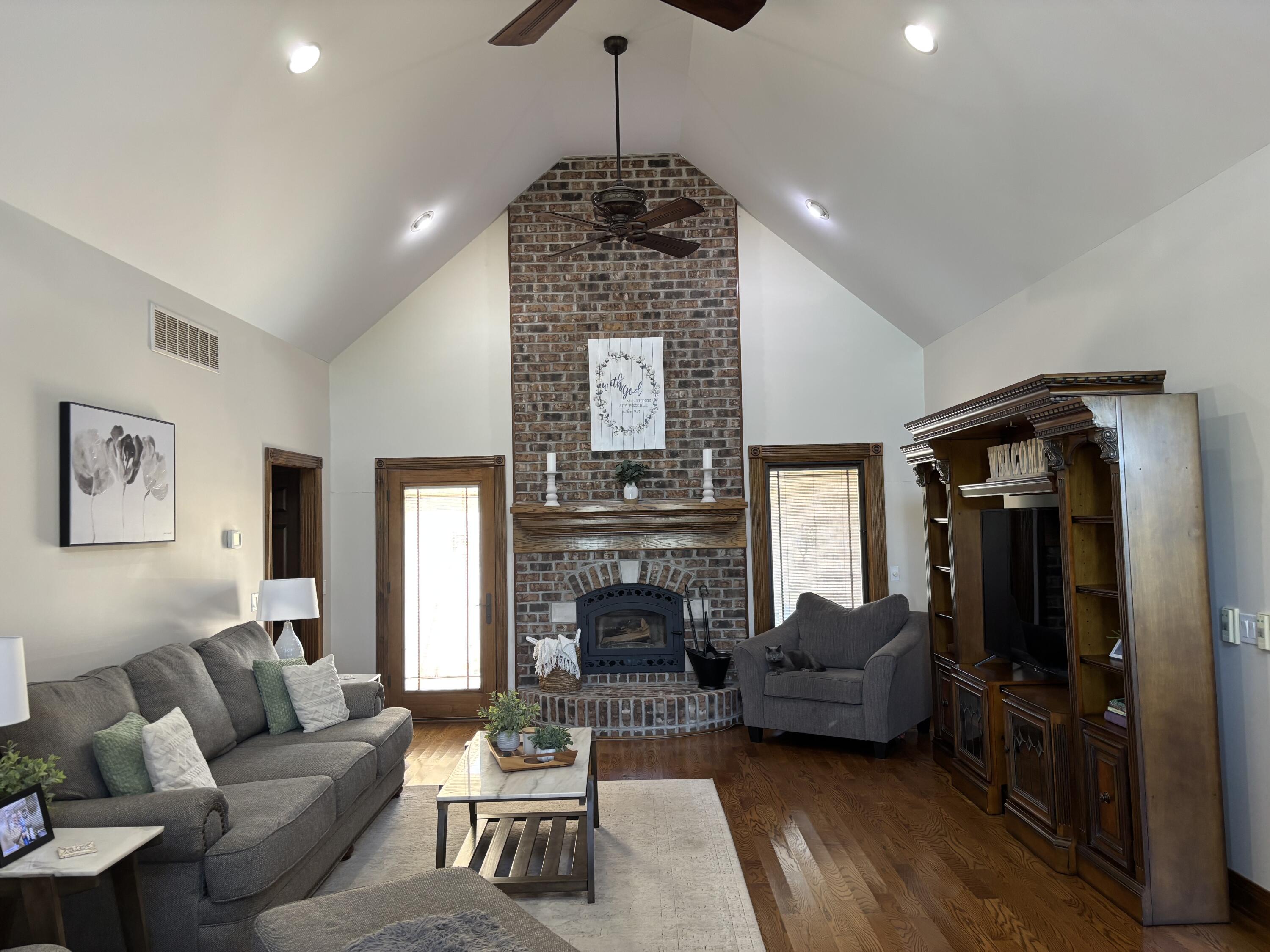 4995 Kentucky 49 Property Photo 4