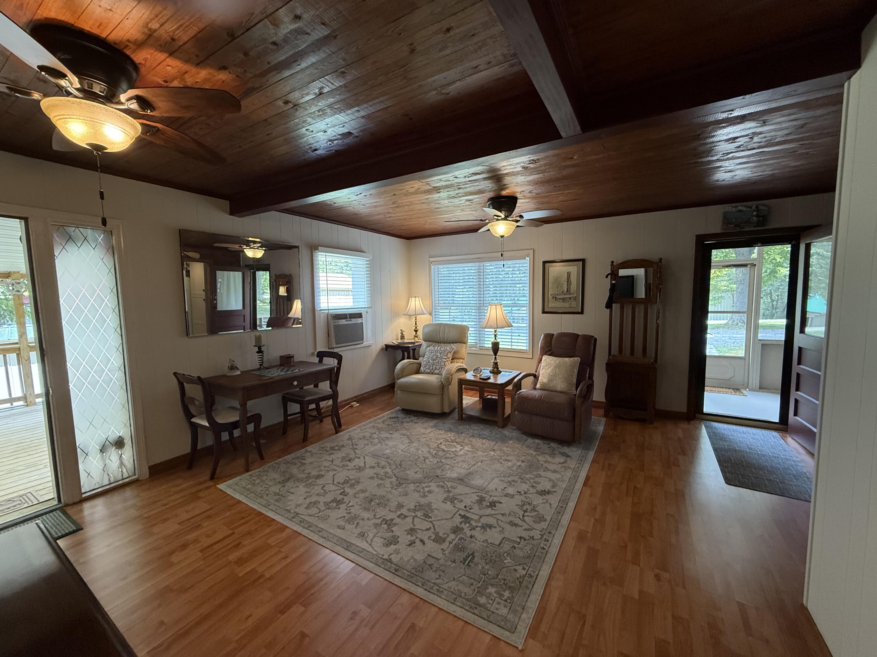 2023 Ky 1383 Property Photo 11