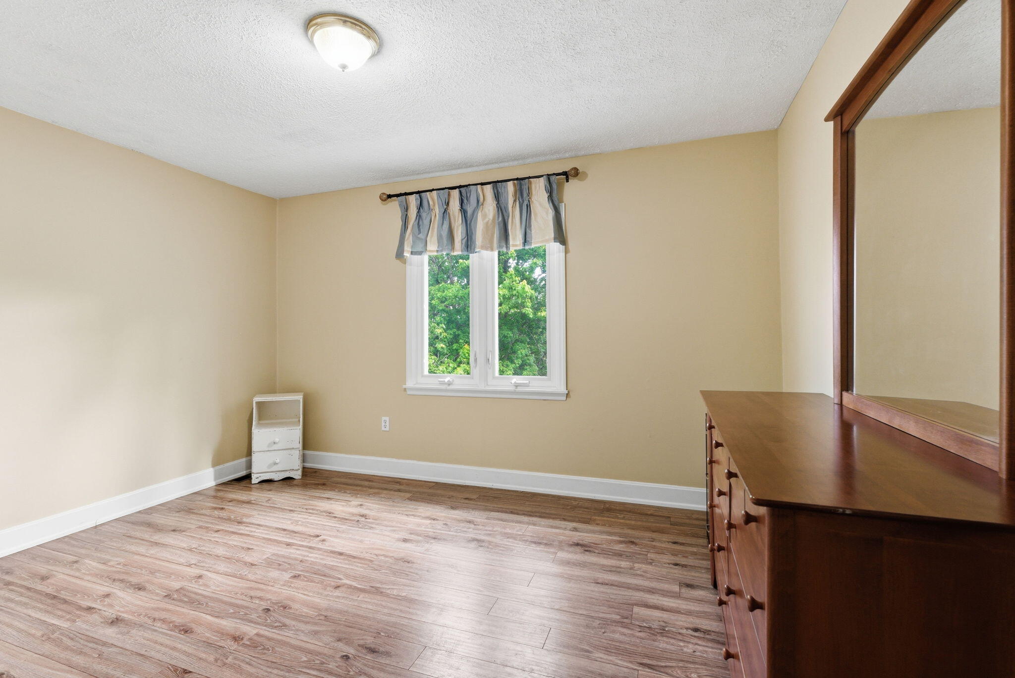 385 Old Paris Pike Property Photo 44
