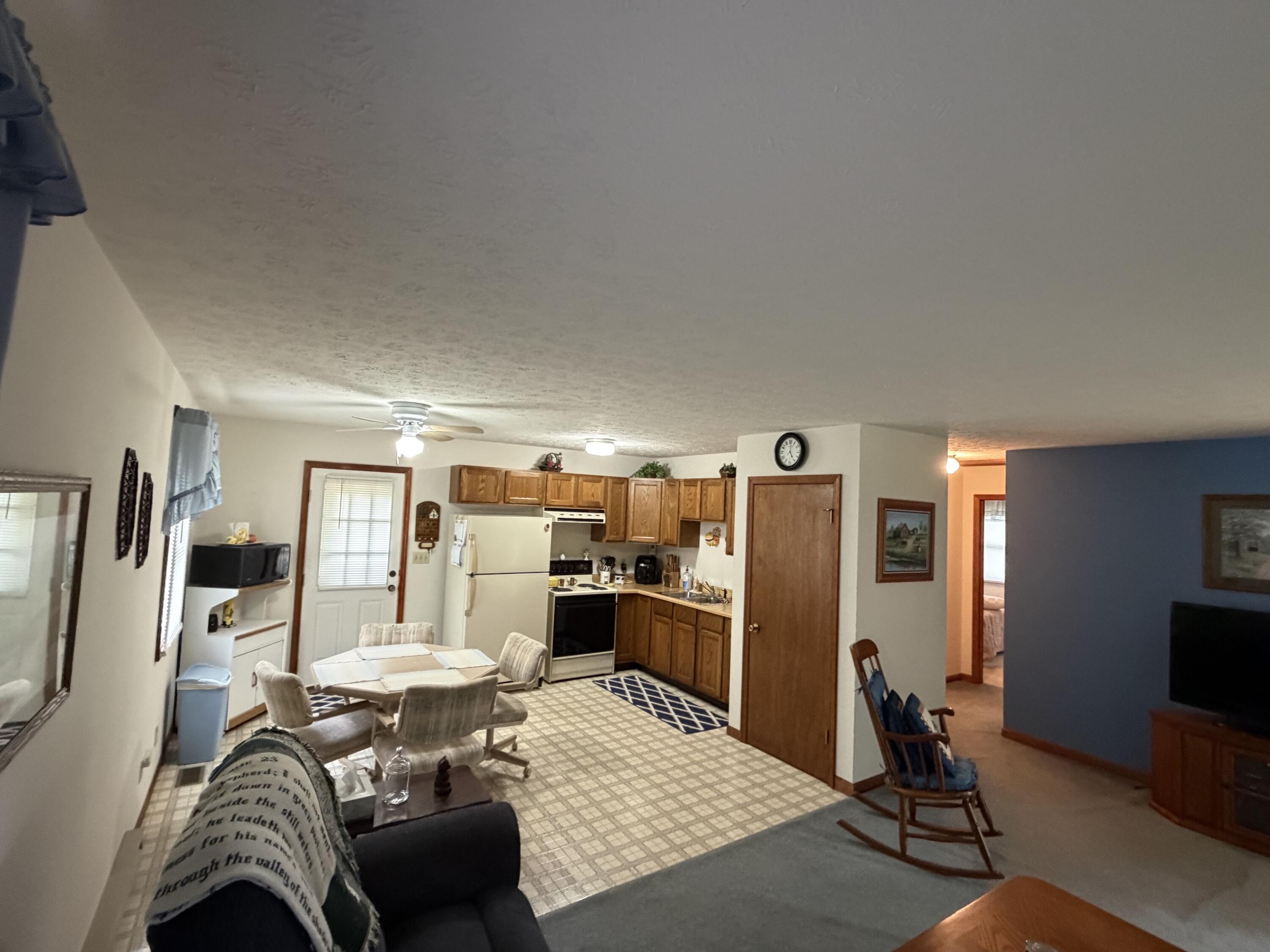 220 Webster Spradlin Road Property Photo 12