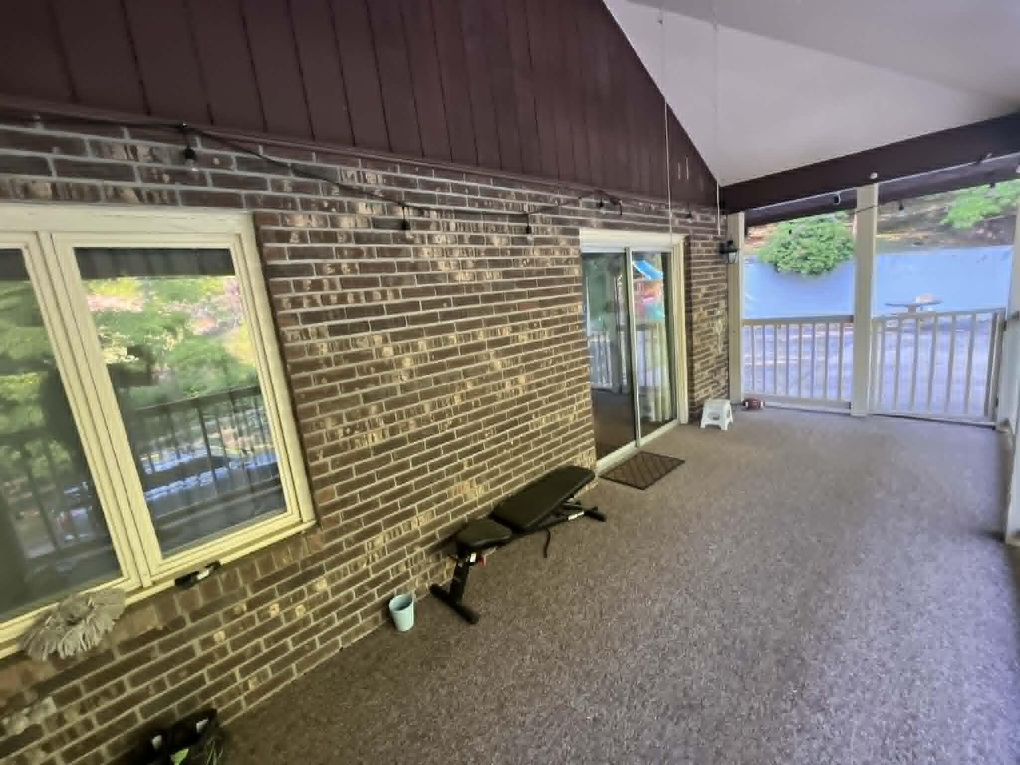 744 Woodland Hills Property Photo 6