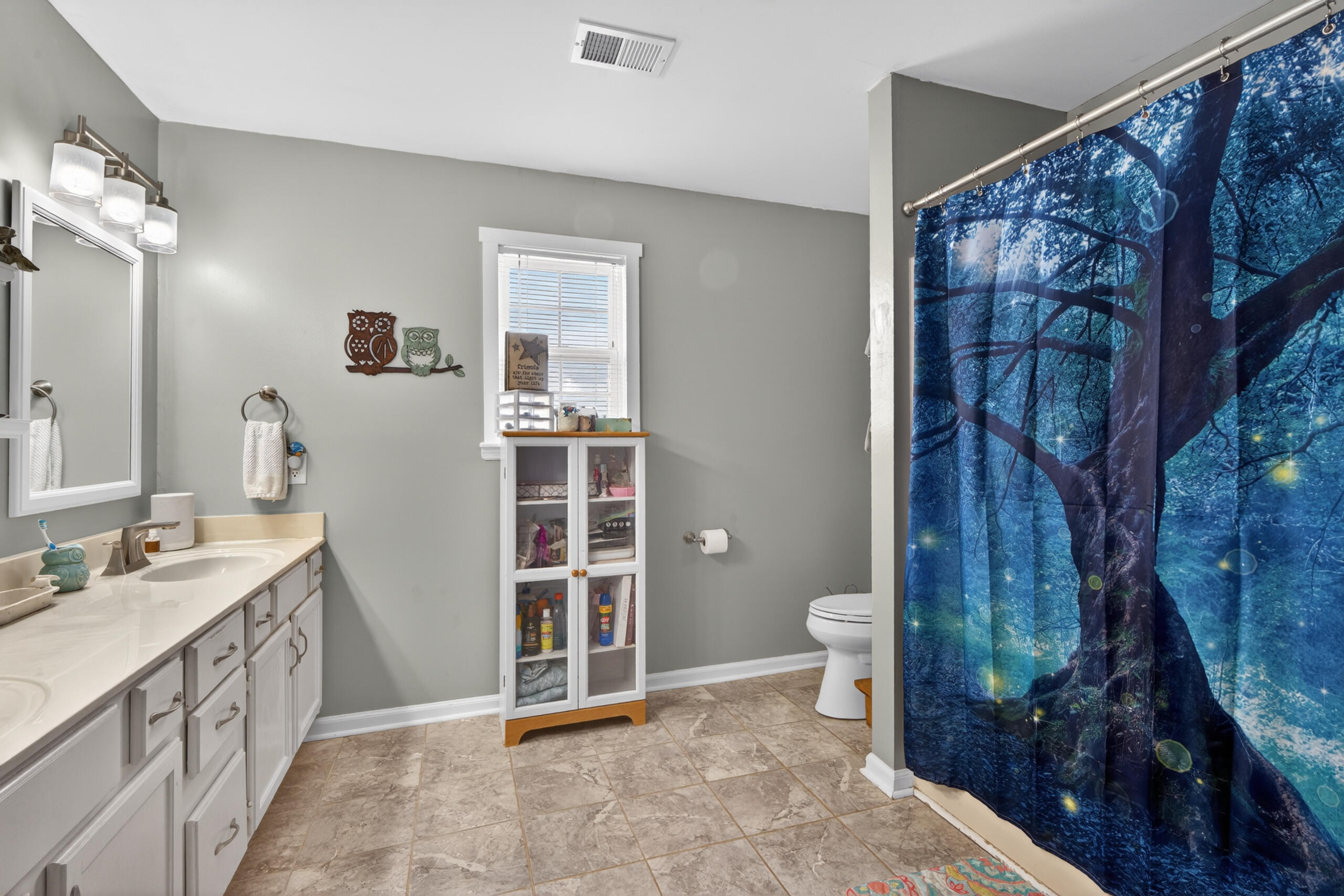 424 Southbrook Drive Property Photo 16