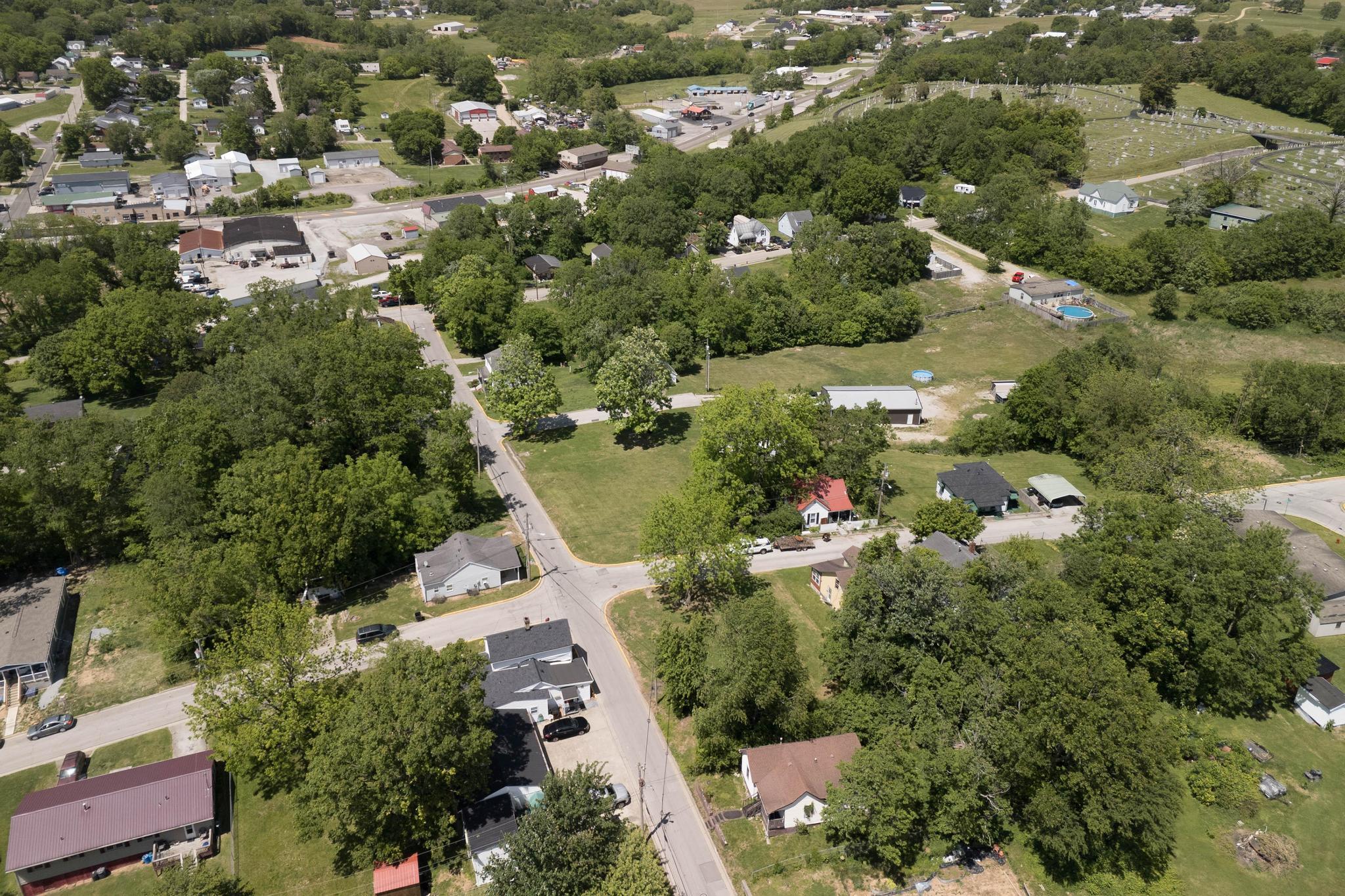 207 Fox Street Property Photo 4