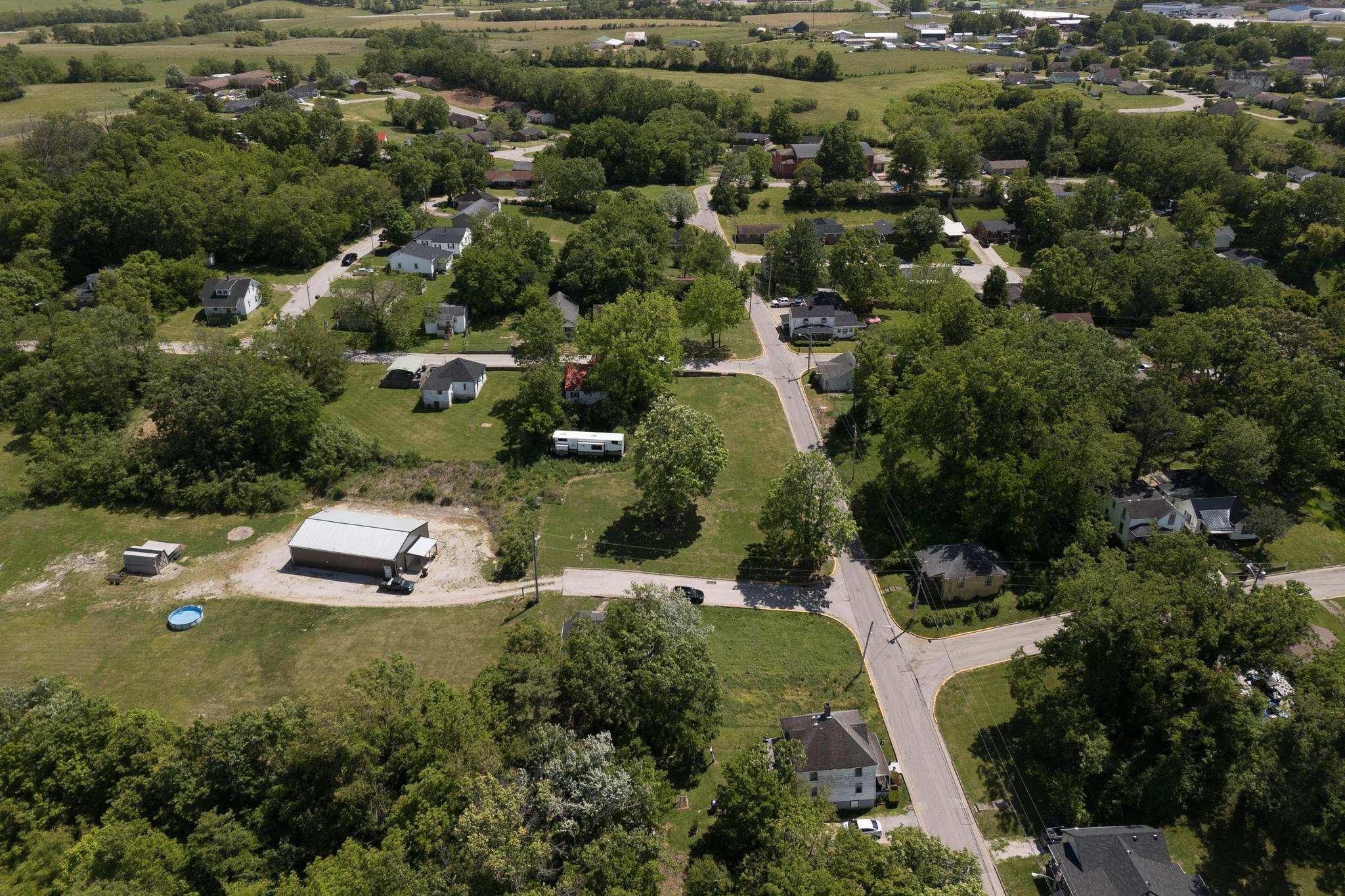 207 Fox Street Property Photo 8