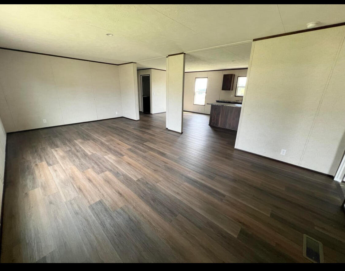 131 Lawless Lane Property Photo 5